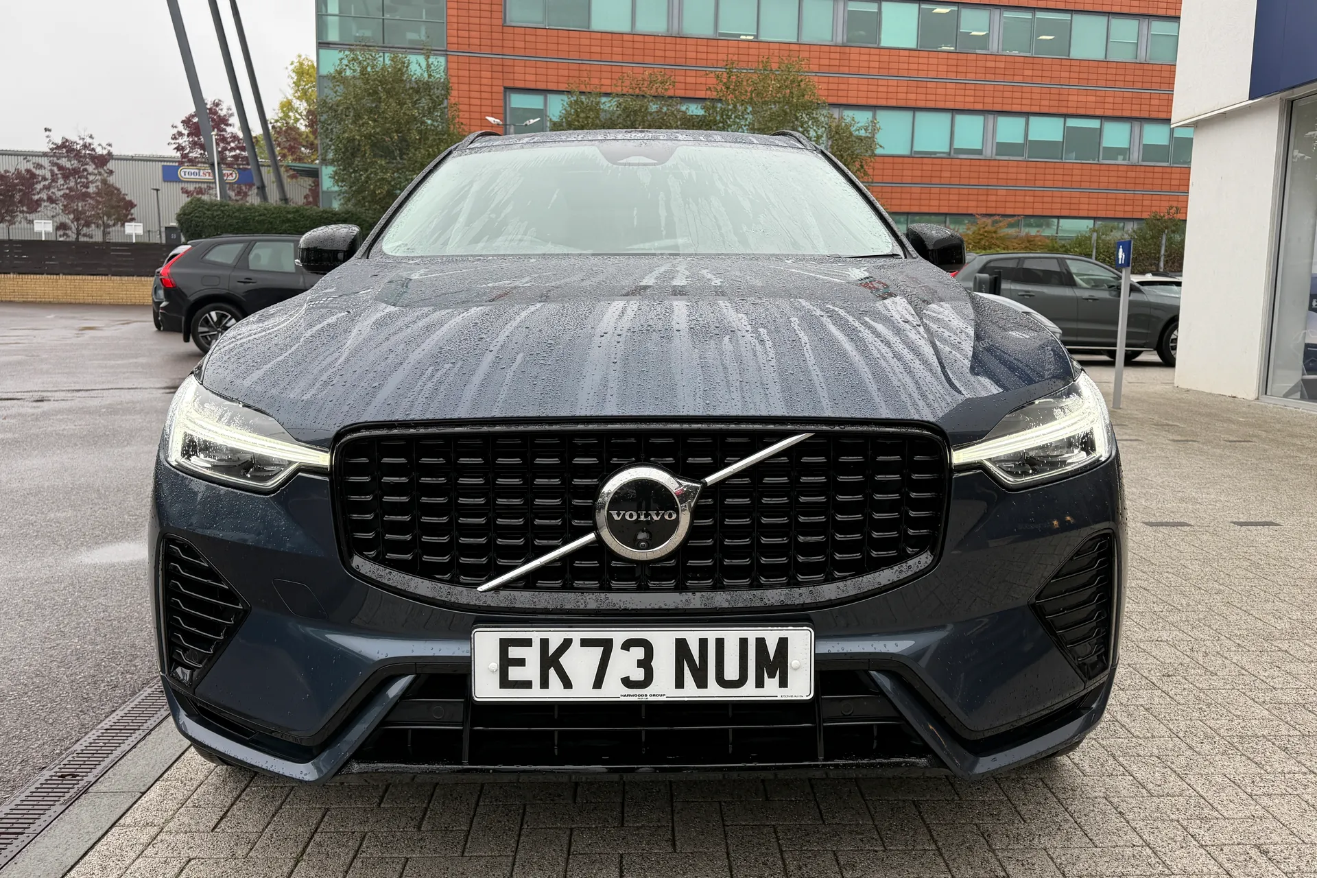 Volvo XC60 thumbnail image number 14
