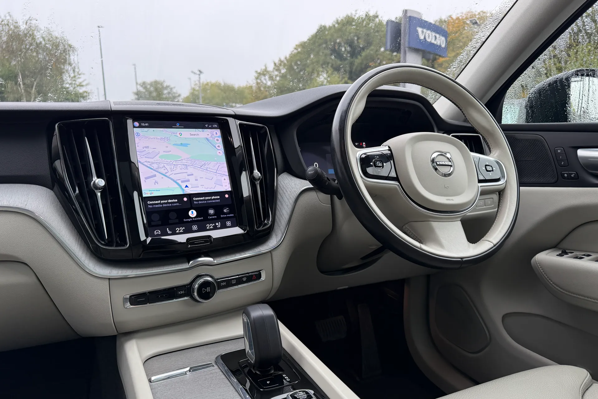 Volvo XC60 thumbnail image number 36
