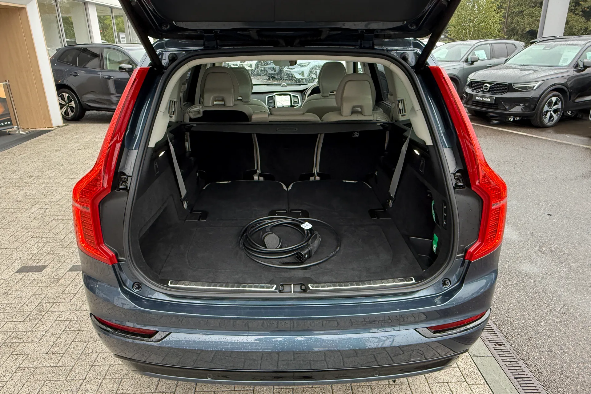Volvo XC90 thumbnail image number 25