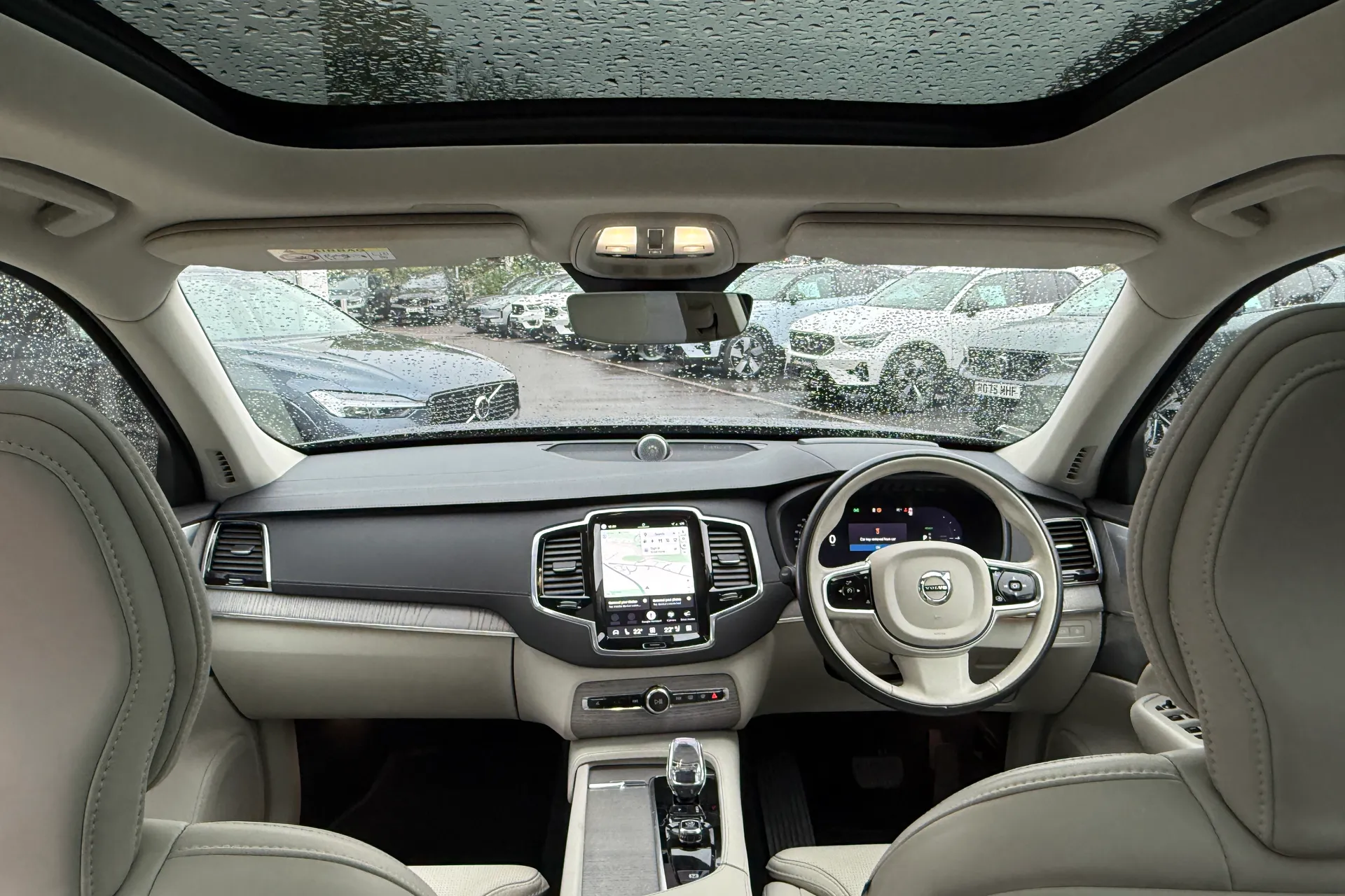 Volvo XC90 thumbnail image number 3