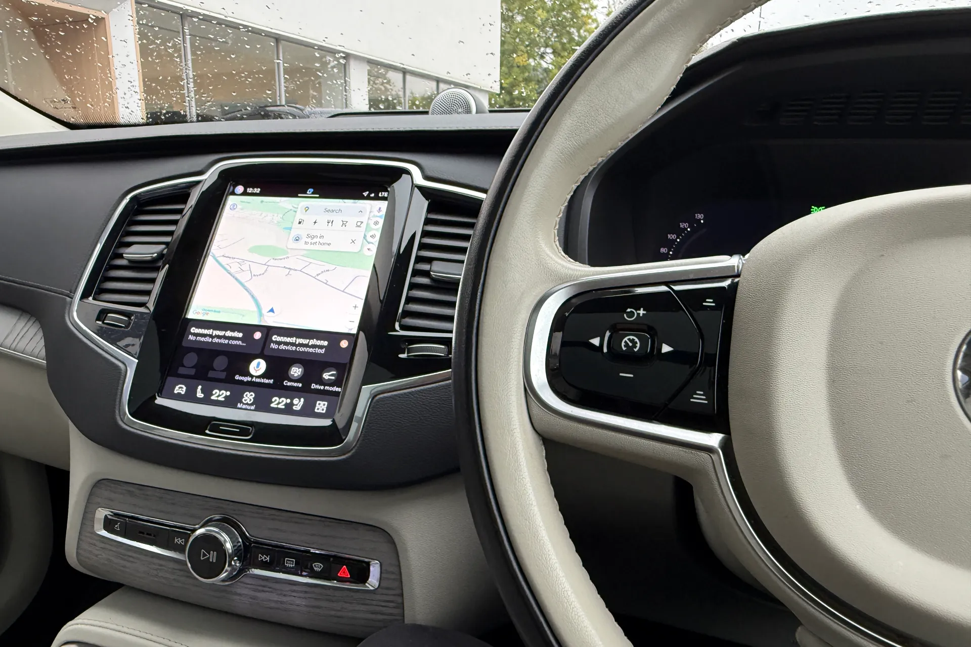 Volvo XC90 thumbnail image number 39