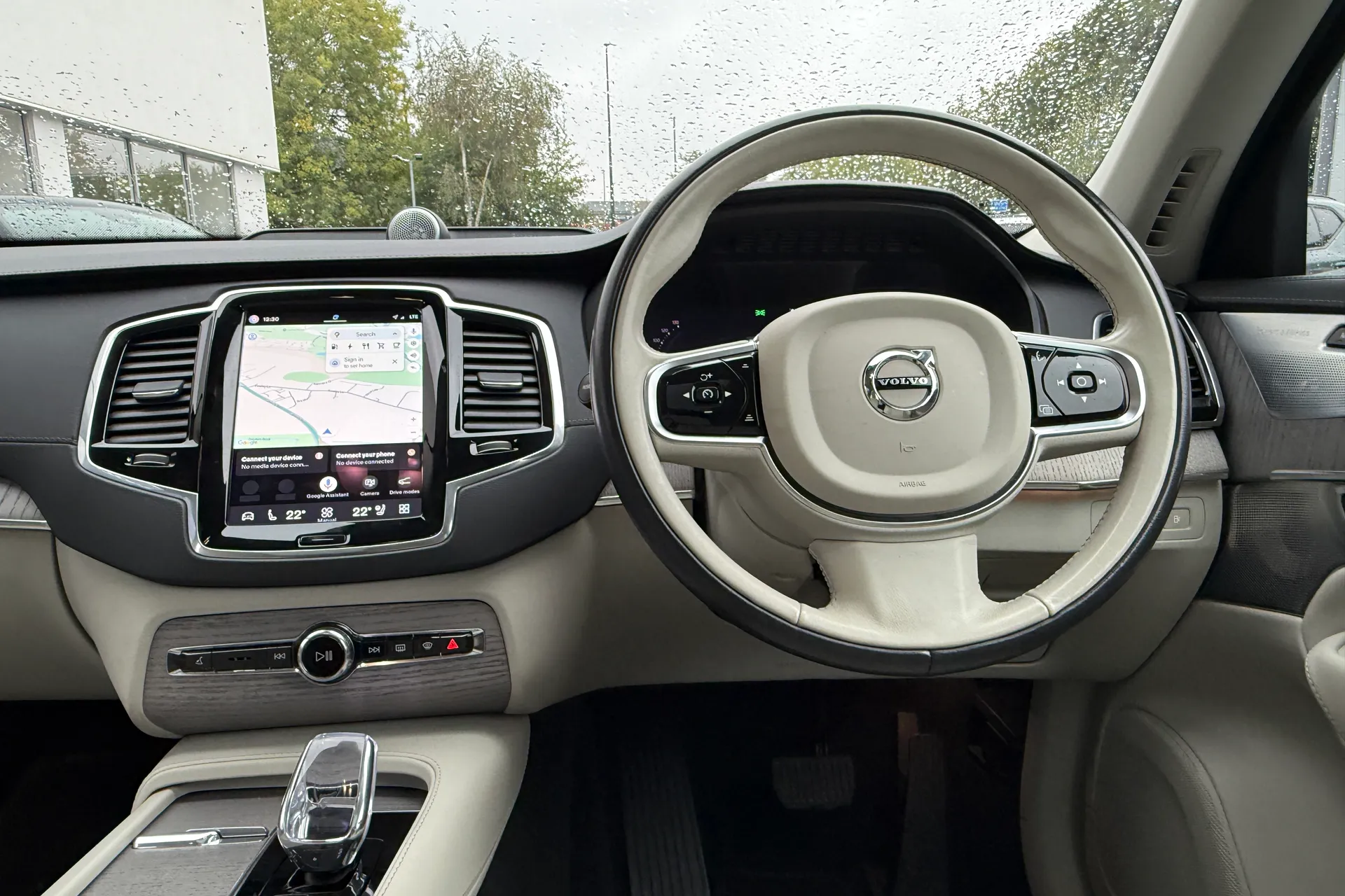 Volvo XC90 thumbnail image number 37