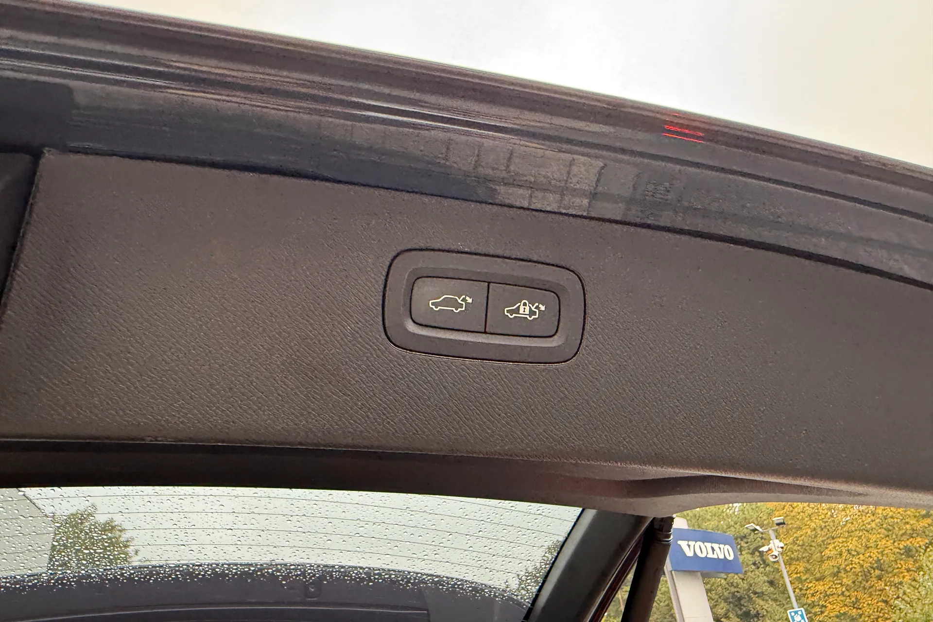 Volvo XC90 thumbnail image number 24