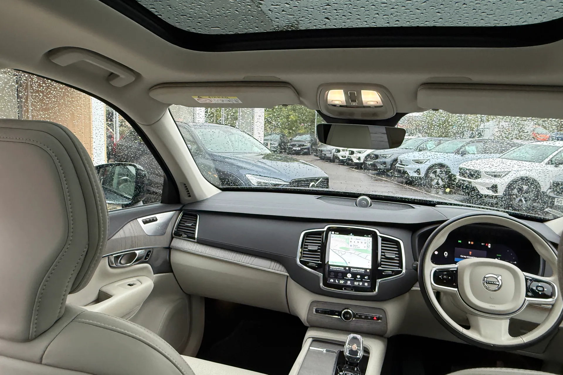 Volvo XC90 thumbnail image number 35