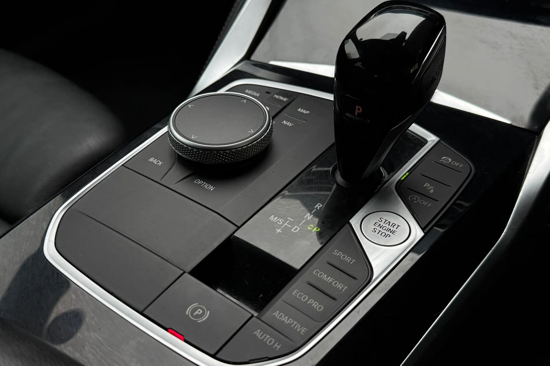 BMW 4 SERIES thumbnail image number 17