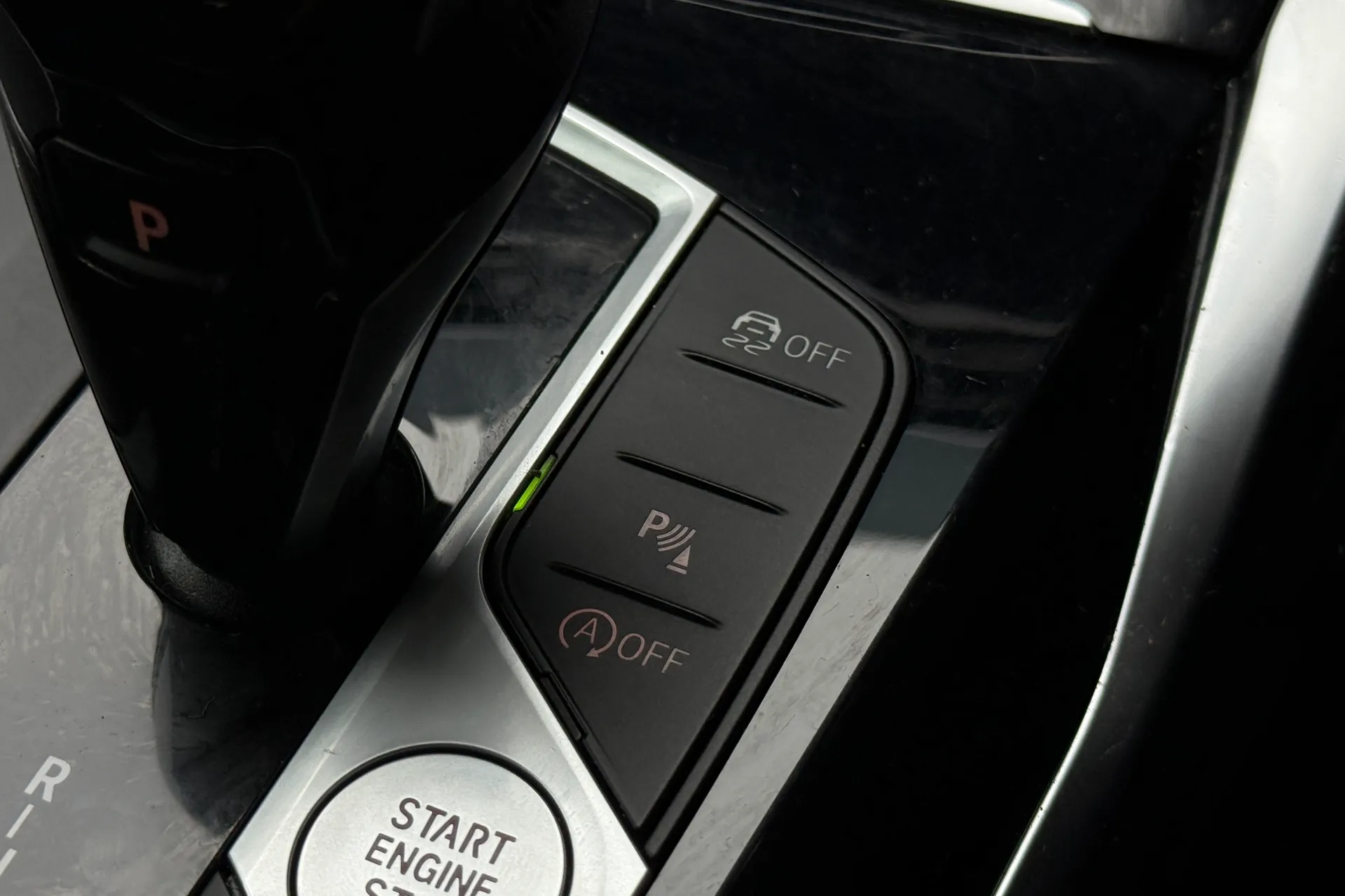 BMW 4 SERIES thumbnail image number 21