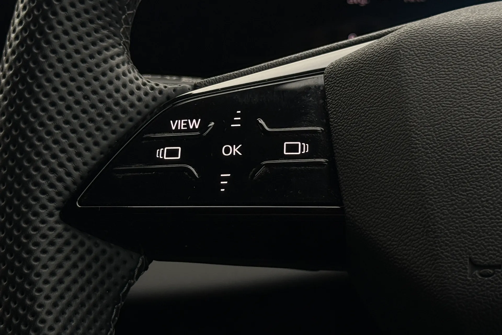 Audi A5 thumbnail image number 10