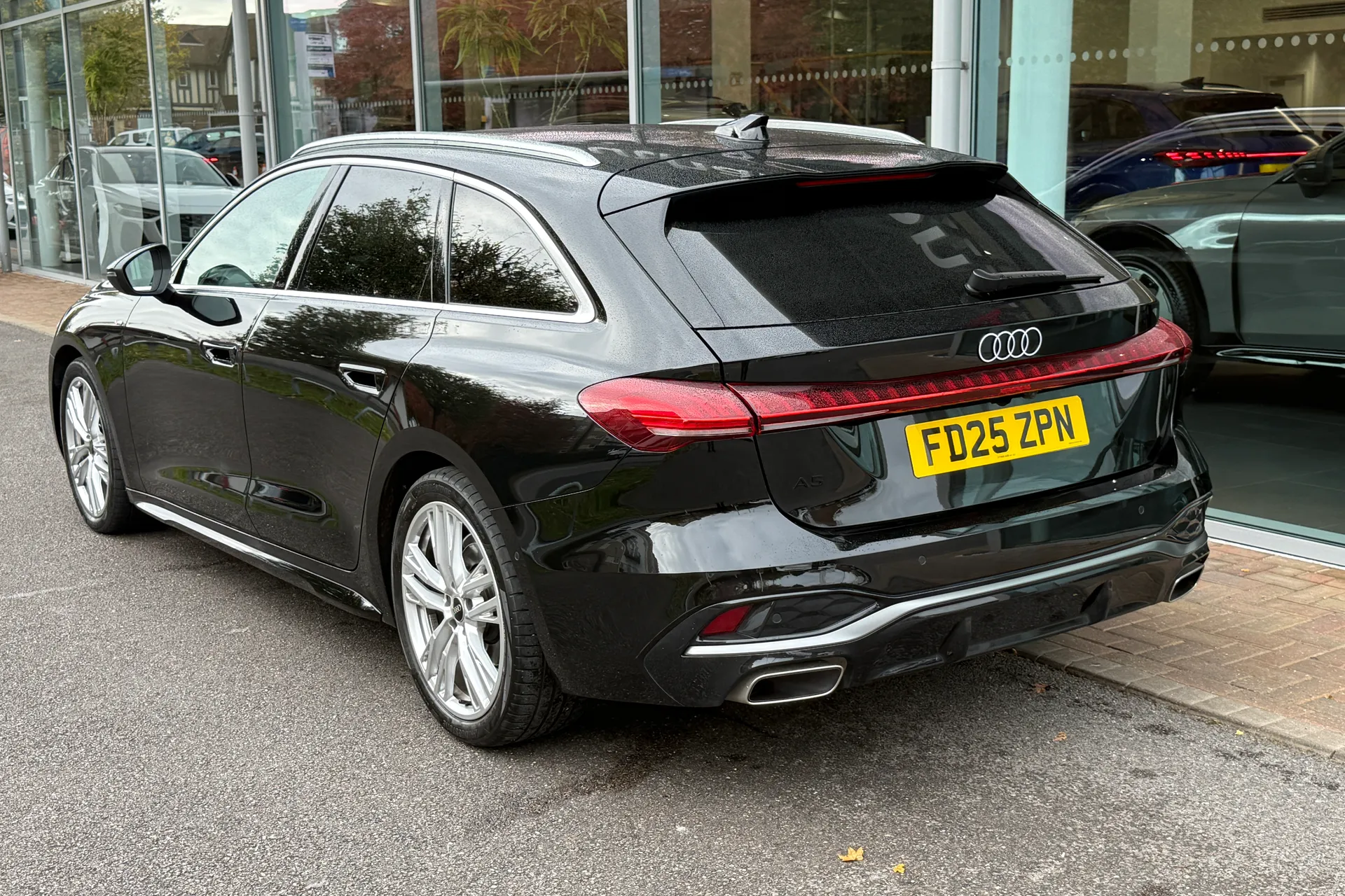Audi A5 thumbnail image number 38