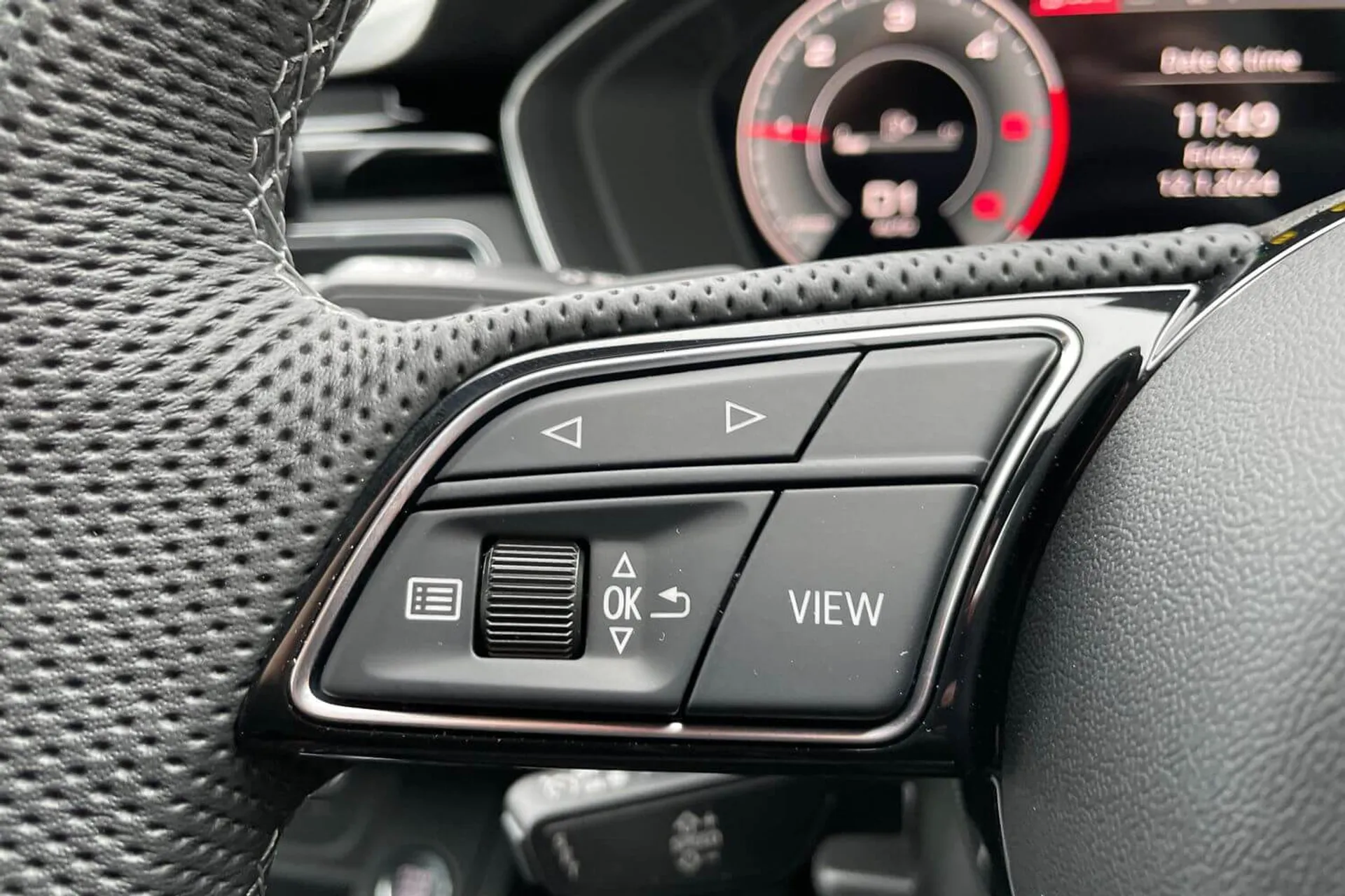 Audi A5 thumbnail image number 36