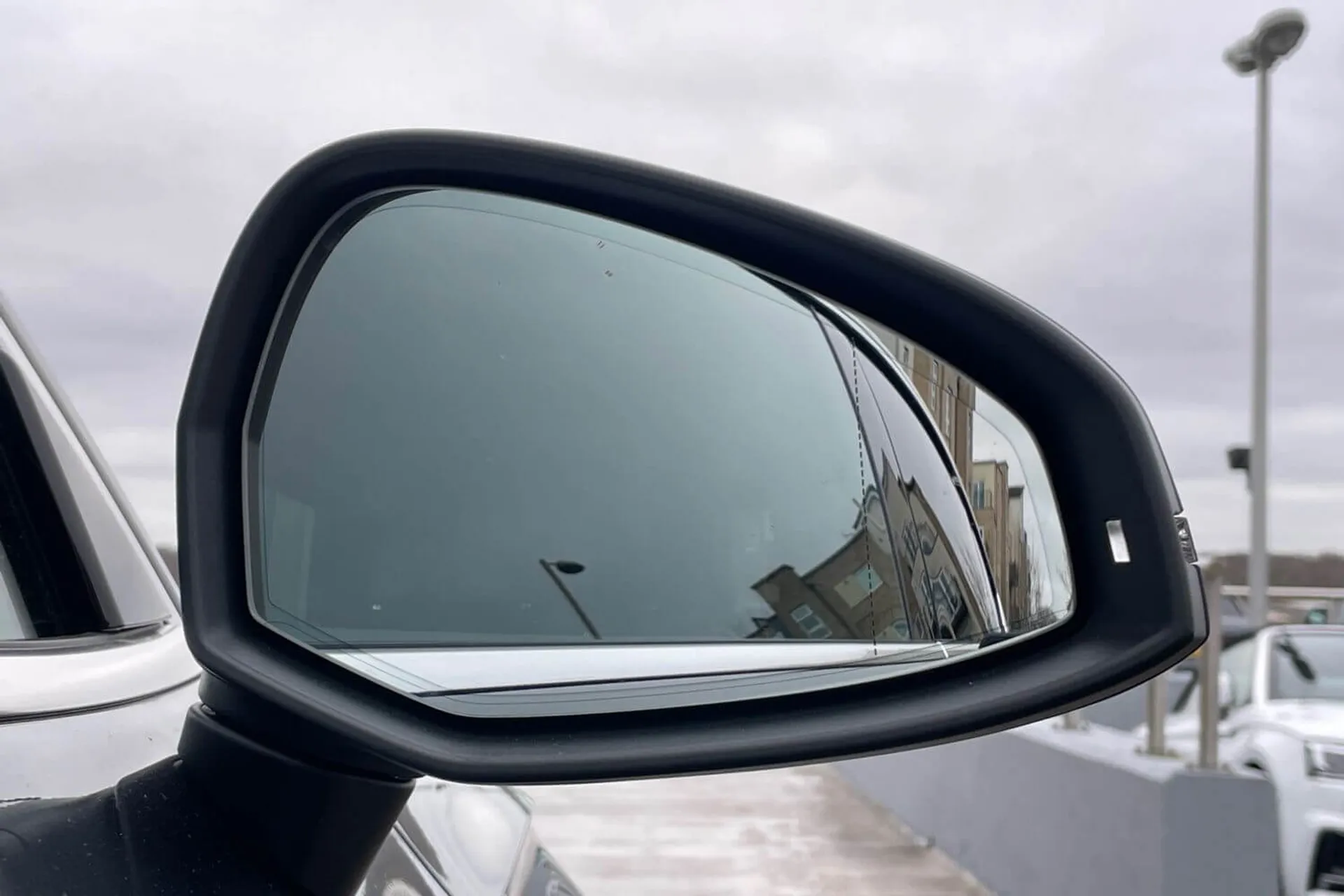 Audi A5 thumbnail image number 50