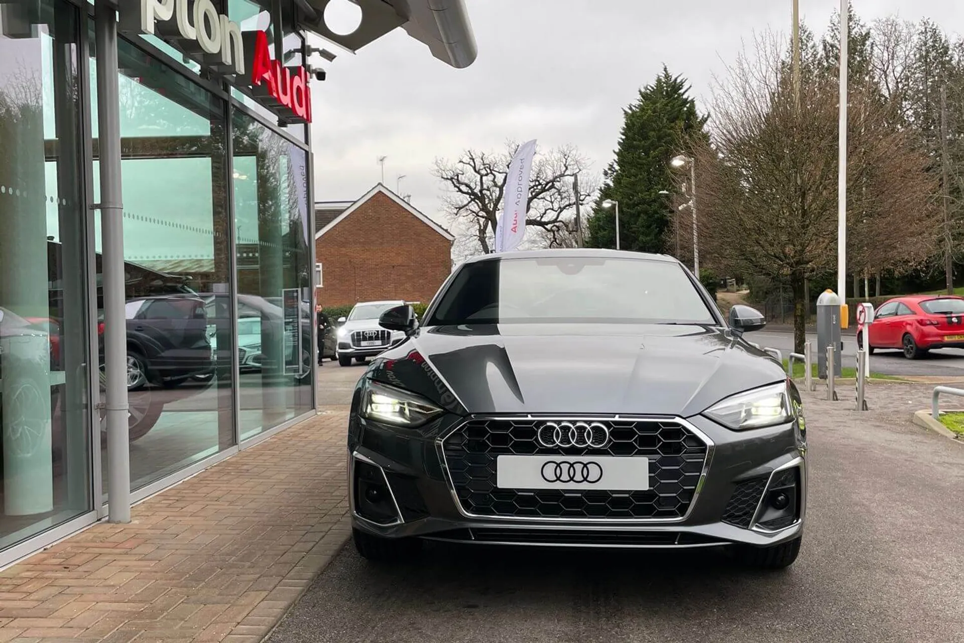 Audi A5 thumbnail image number 12