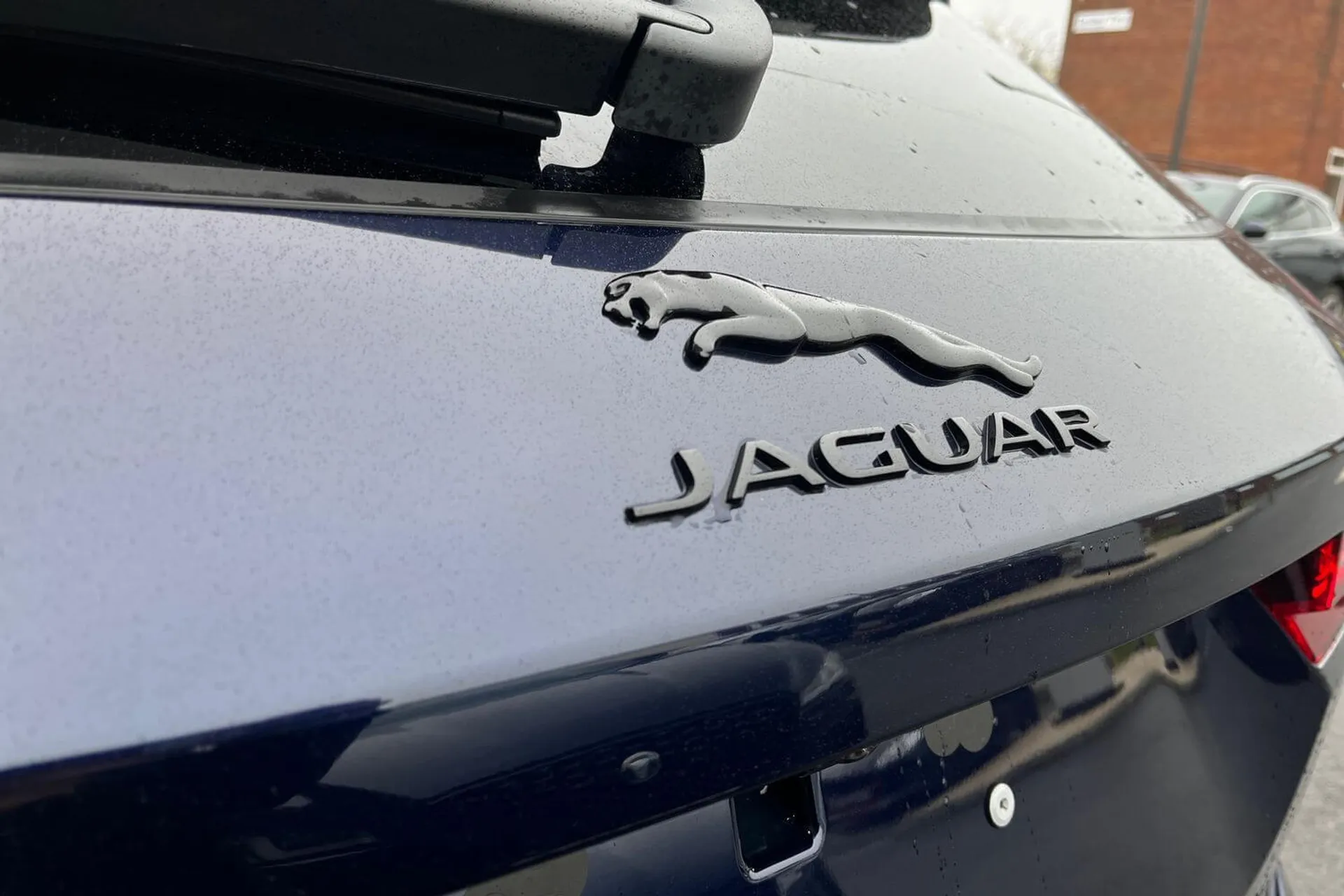 Jaguar F-Pace thumbnail image number 42
