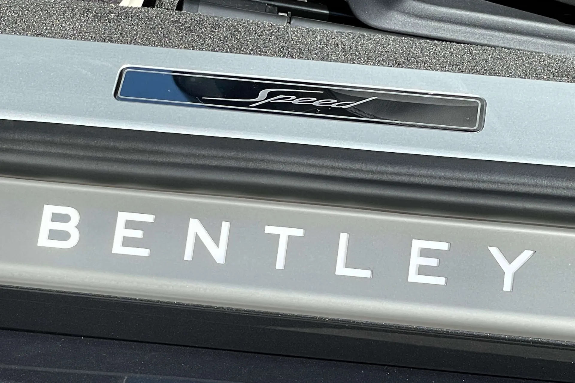 Bentley Continental thumbnail image number 8