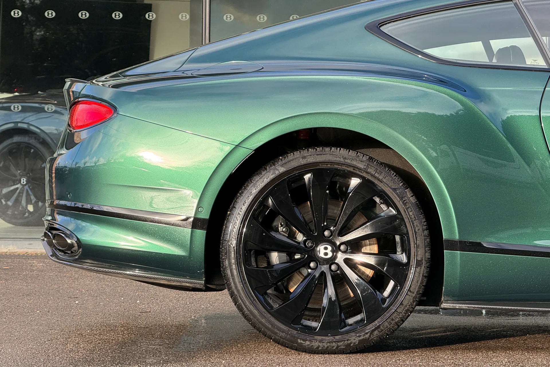 Bentley CONTINENTAL thumbnail image number 17