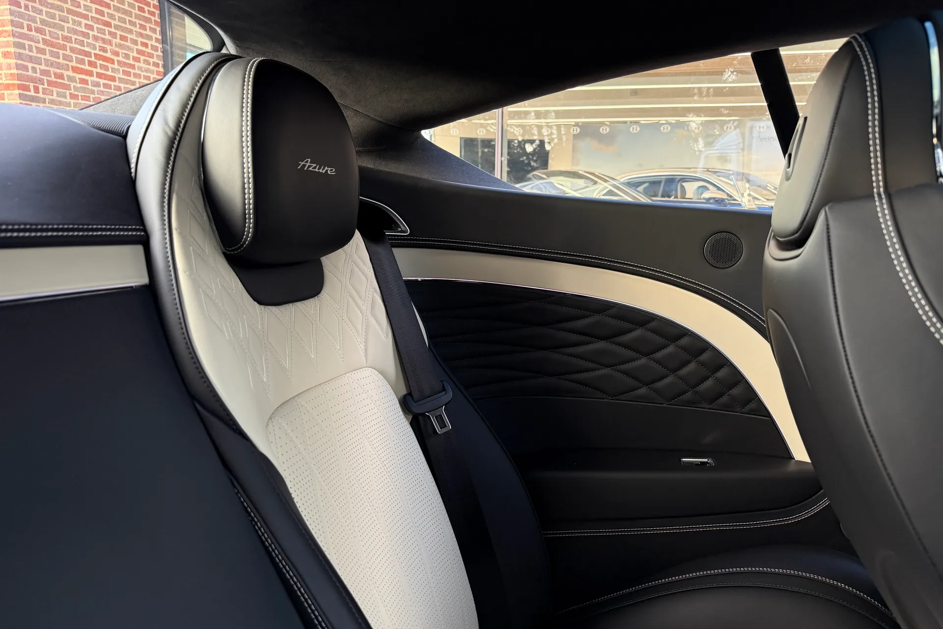 Bentley CONTINENTAL thumbnail image number 39