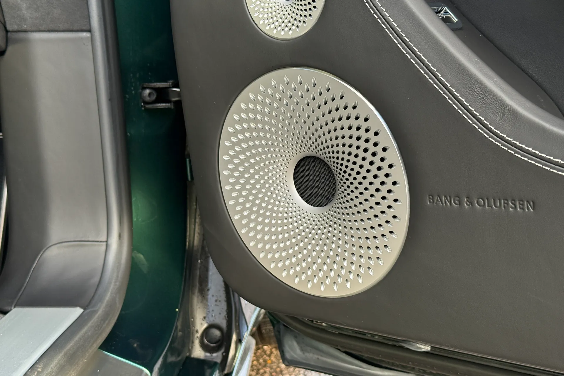 Bentley CONTINENTAL thumbnail image number 25