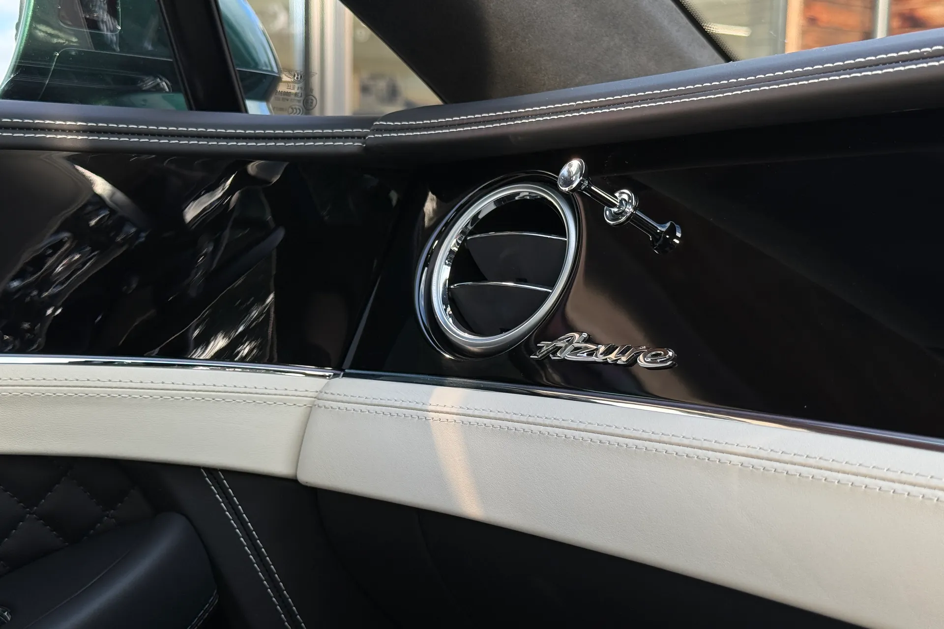 Bentley CONTINENTAL thumbnail image number 55