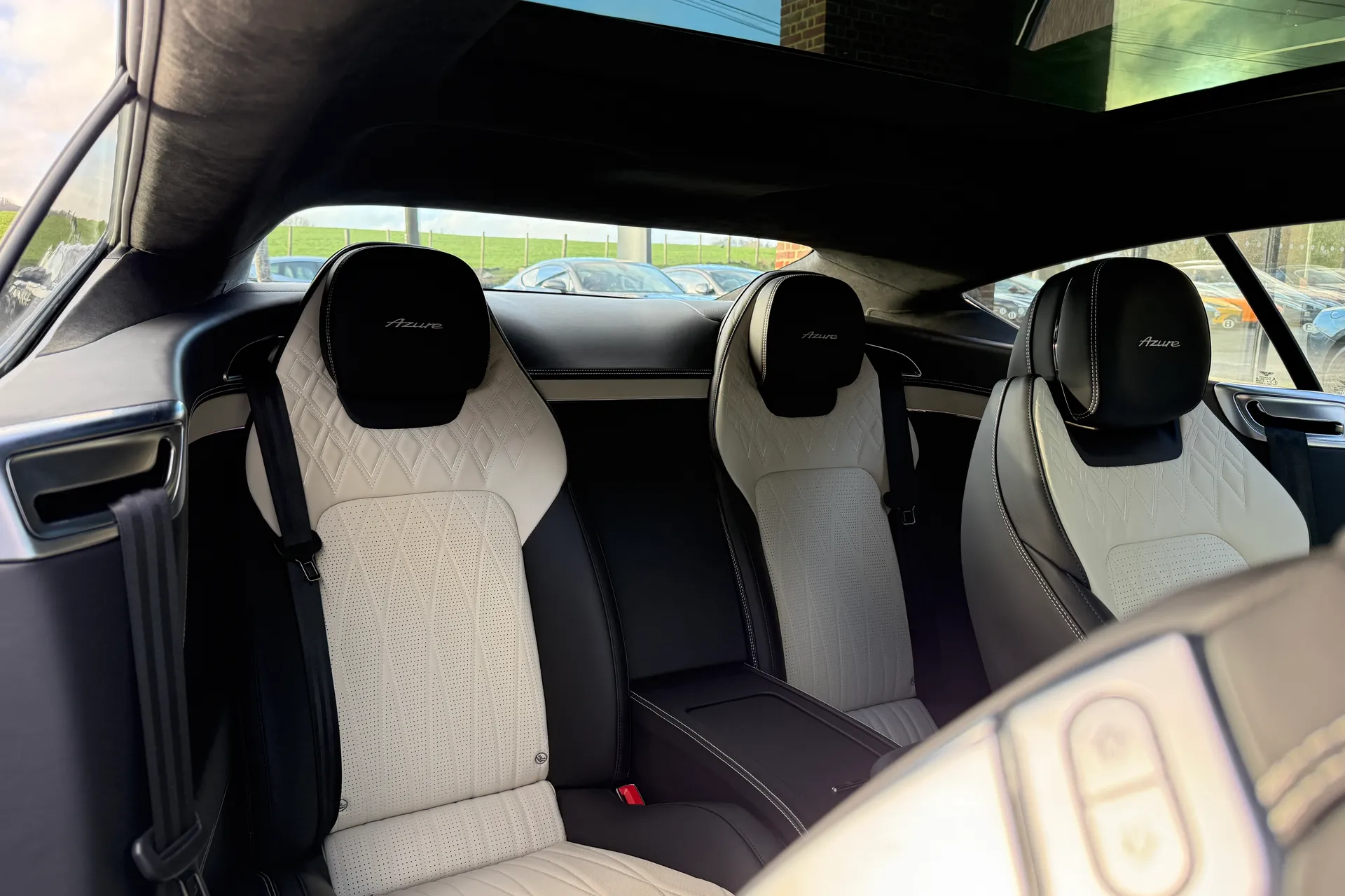 Bentley CONTINENTAL thumbnail image number 30