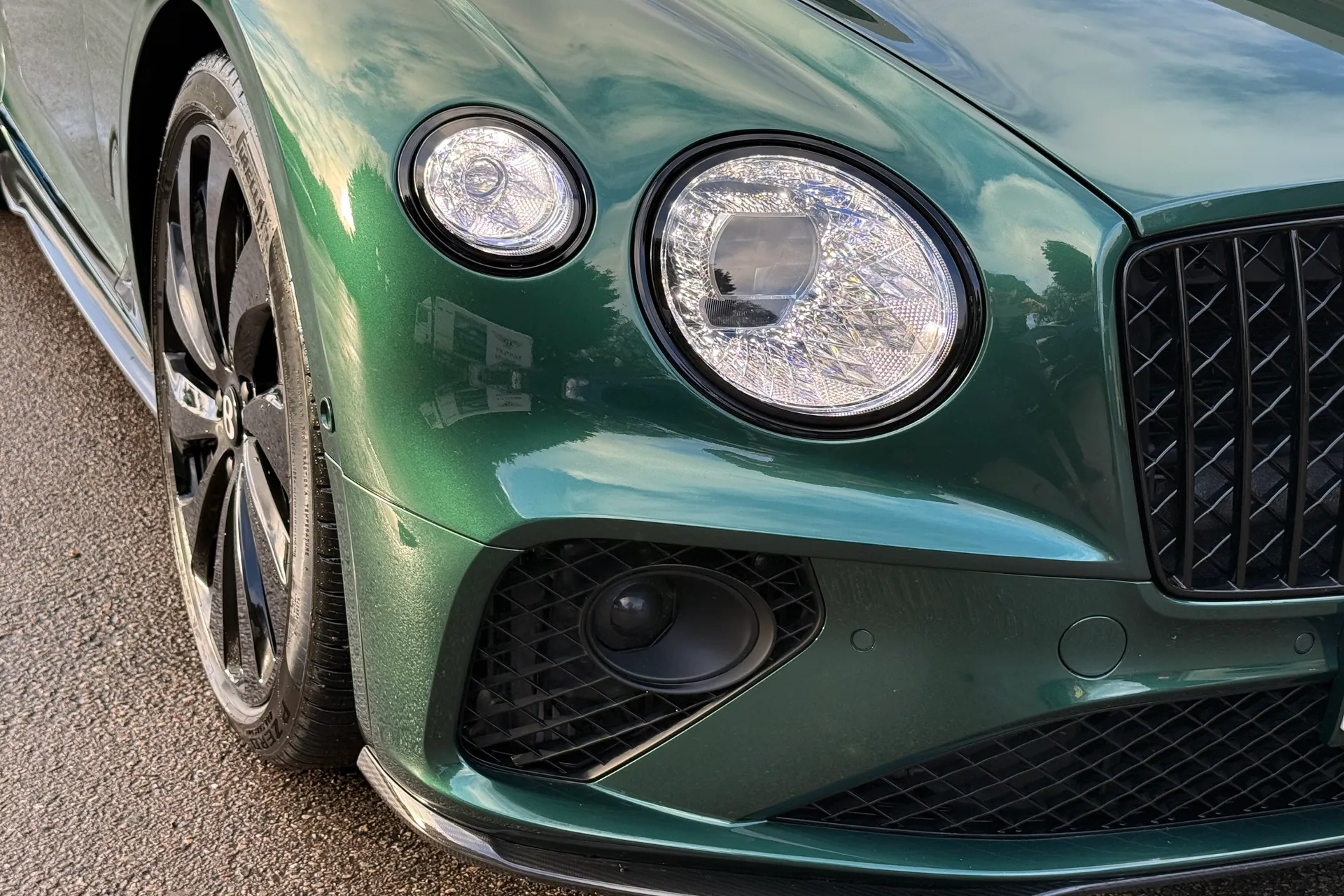 Bentley CONTINENTAL thumbnail image number 18