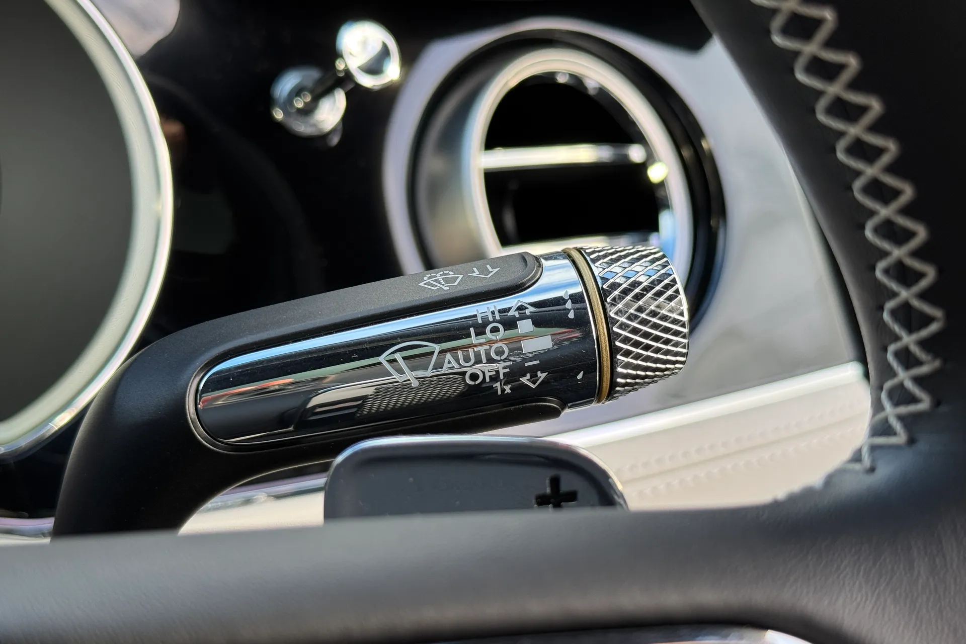 Bentley CONTINENTAL thumbnail image number 54