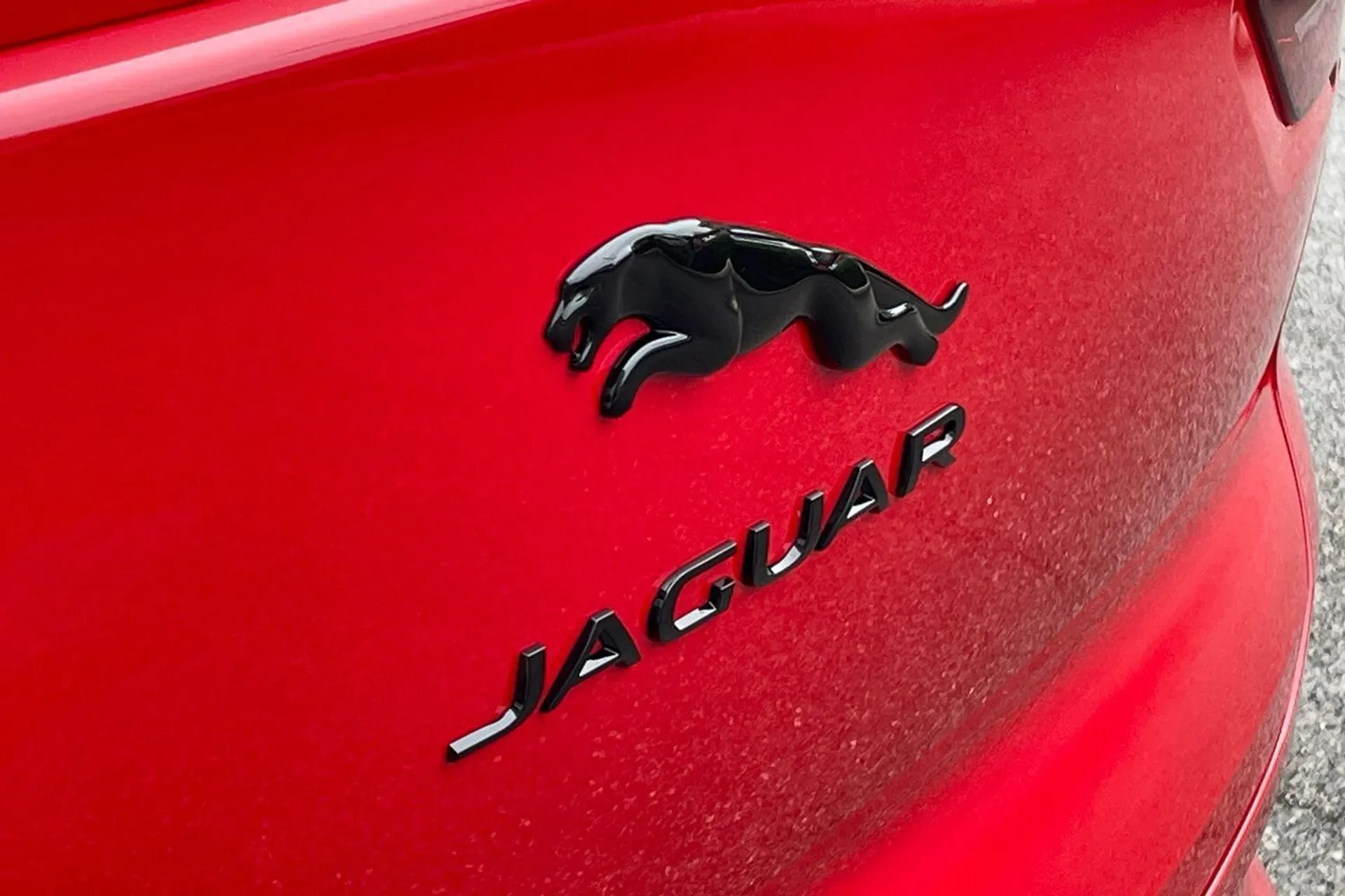 Jaguar I-Pace thumbnail image number 52