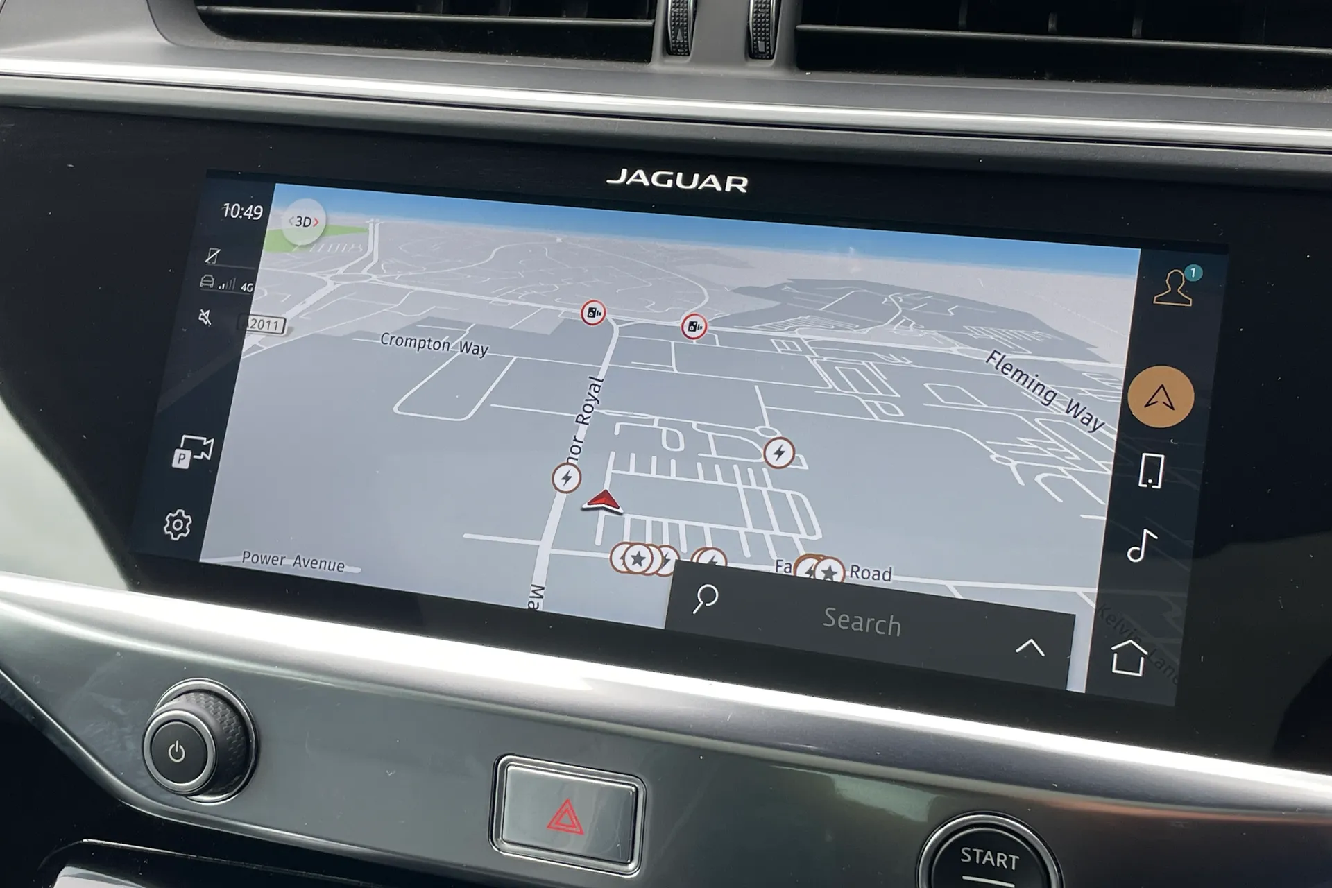 Jaguar I-PACE thumbnail image number 5