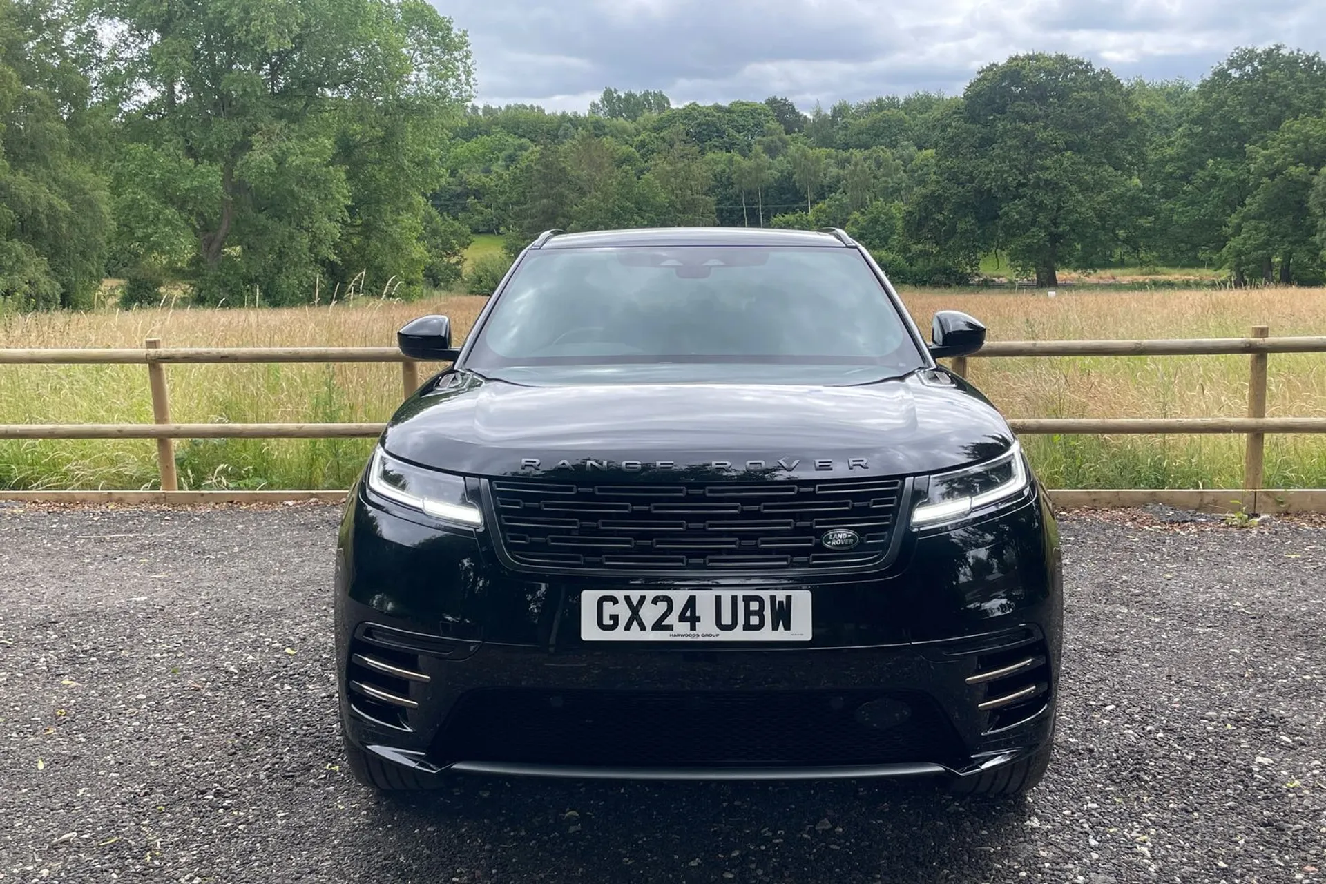 LAND ROVER RANGE ROVER VELAR thumbnail image number 14