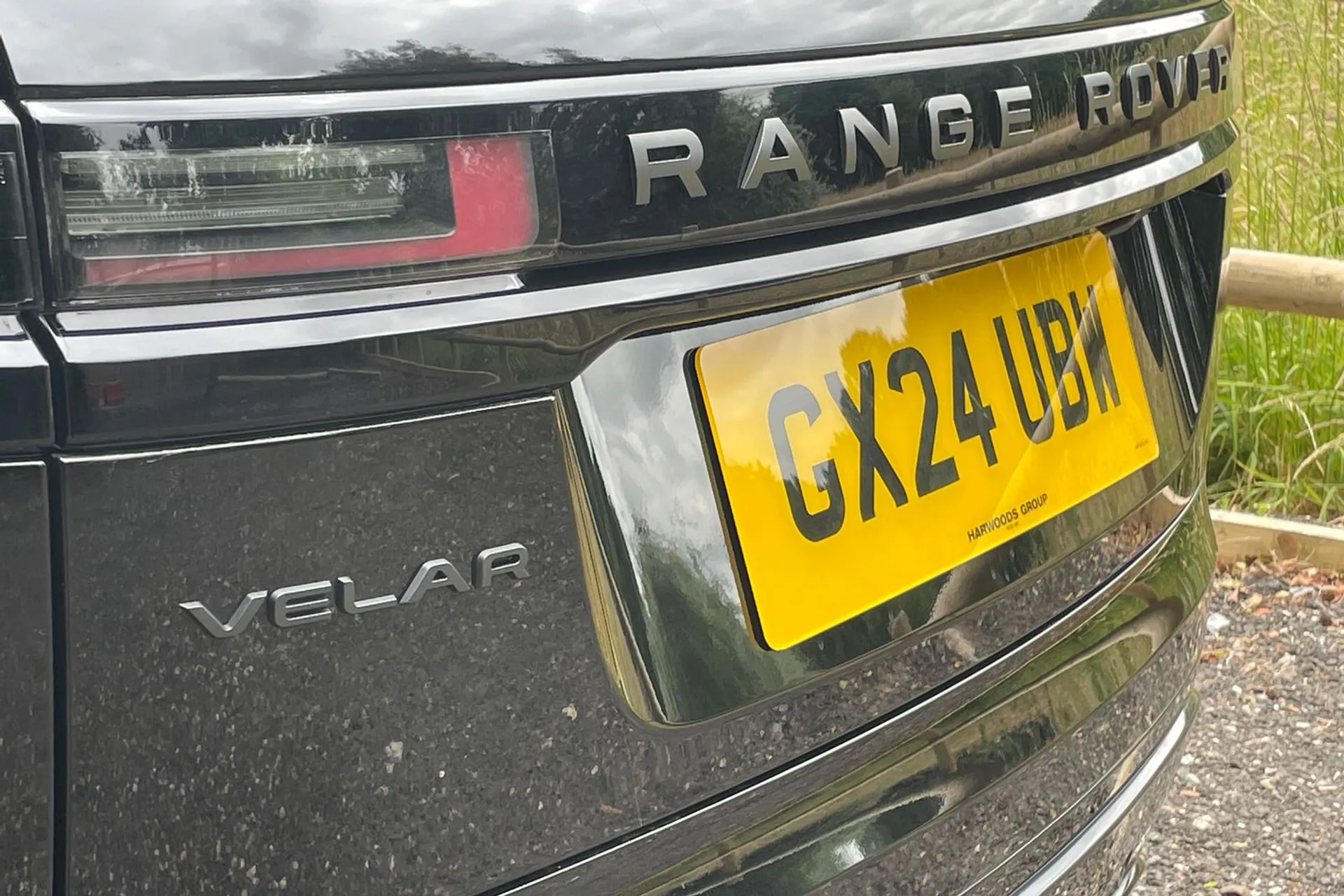 LAND ROVER RANGE ROVER VELAR thumbnail image number 47