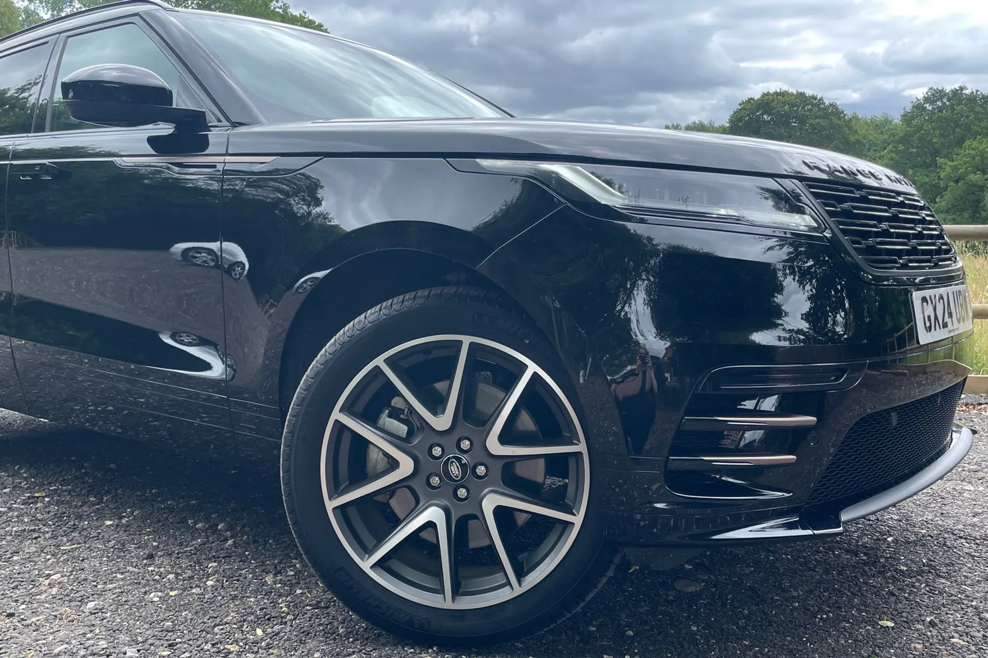 LAND ROVER RANGE ROVER VELAR thumbnail image number 15