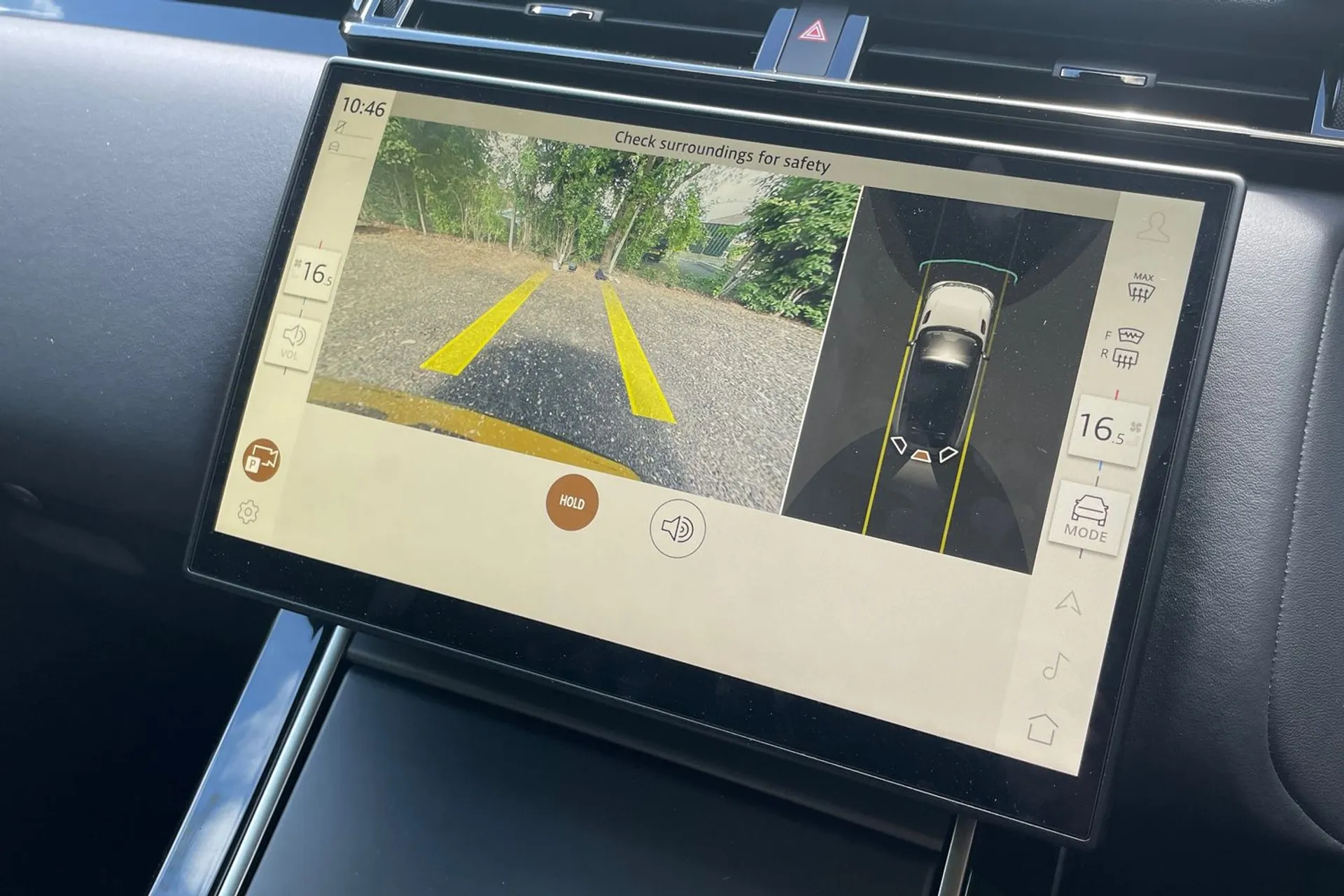 LAND ROVER RANGE ROVER VELAR thumbnail image number 3
