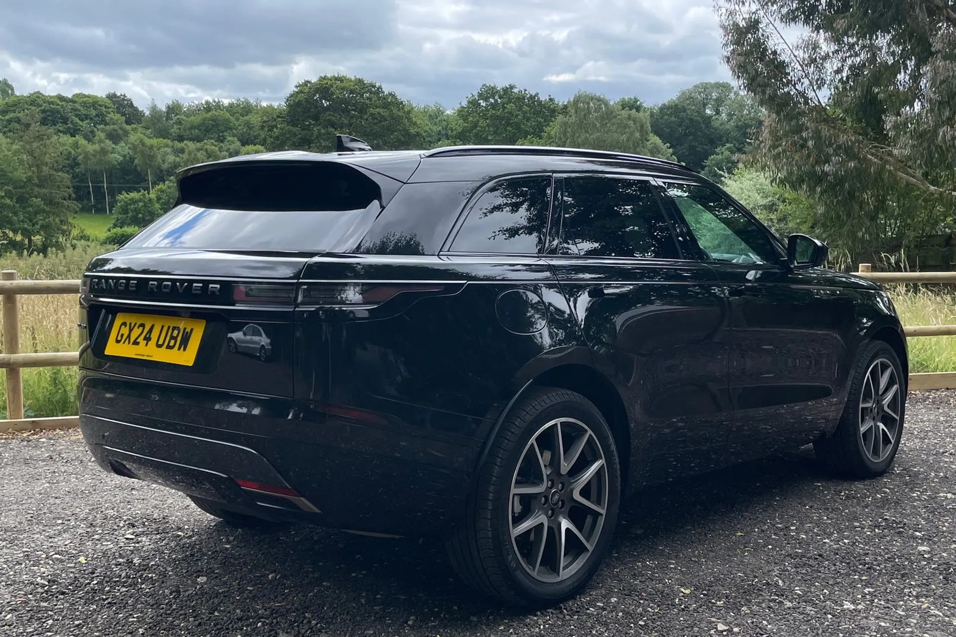 LAND ROVER RANGE ROVER VELAR thumbnail image number 7
