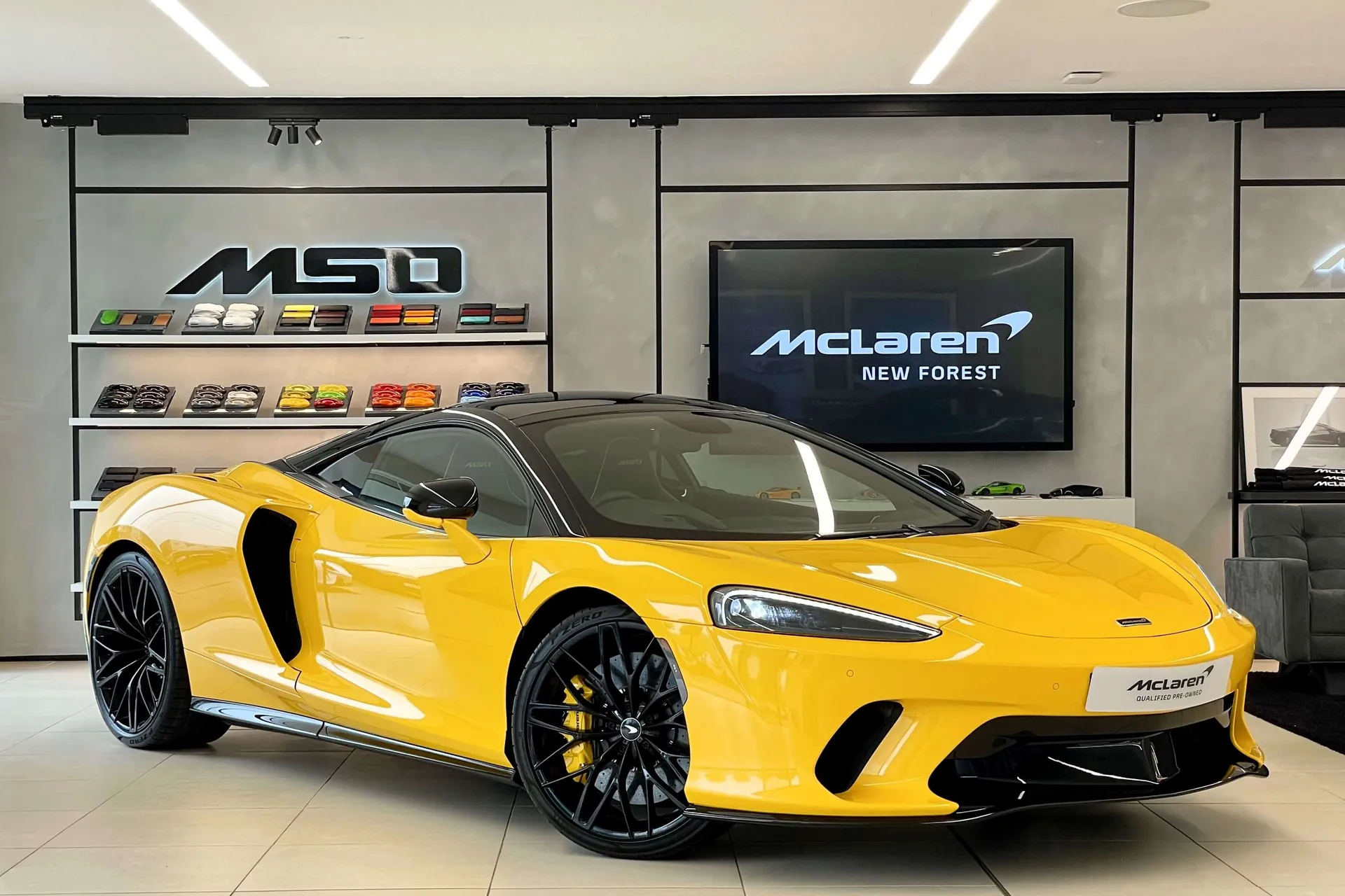 McLaren GT focused image