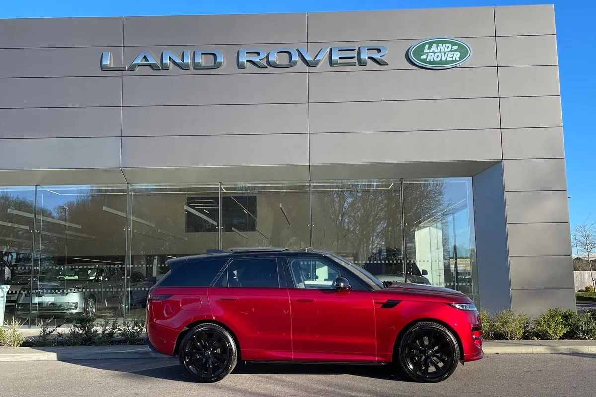 Newnull LAND ROVER RANGE ROVER SPORT A131987 Harwoods Land Rover, Crawley