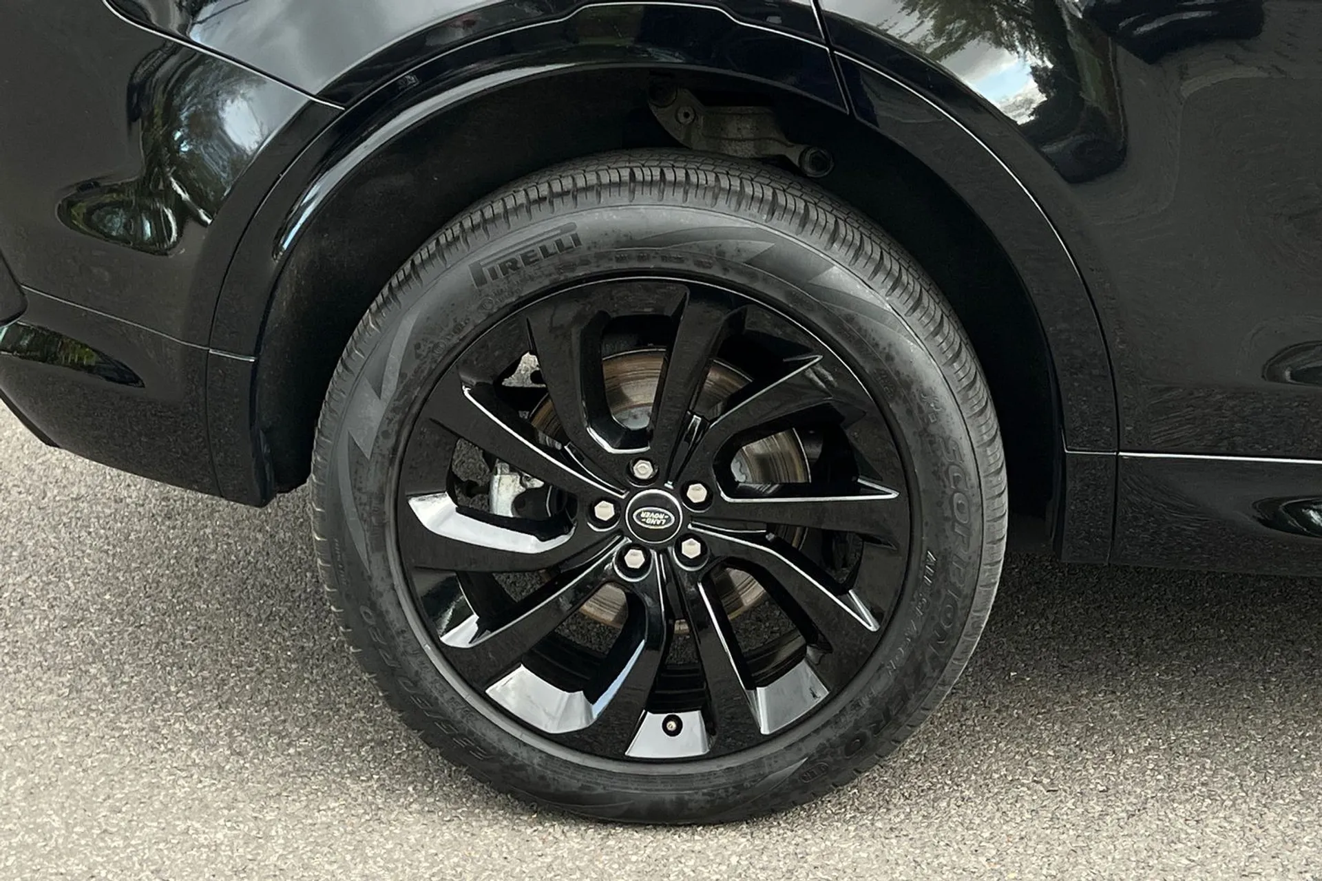 LAND ROVER DISCOVERY SPORT thumbnail image number 16