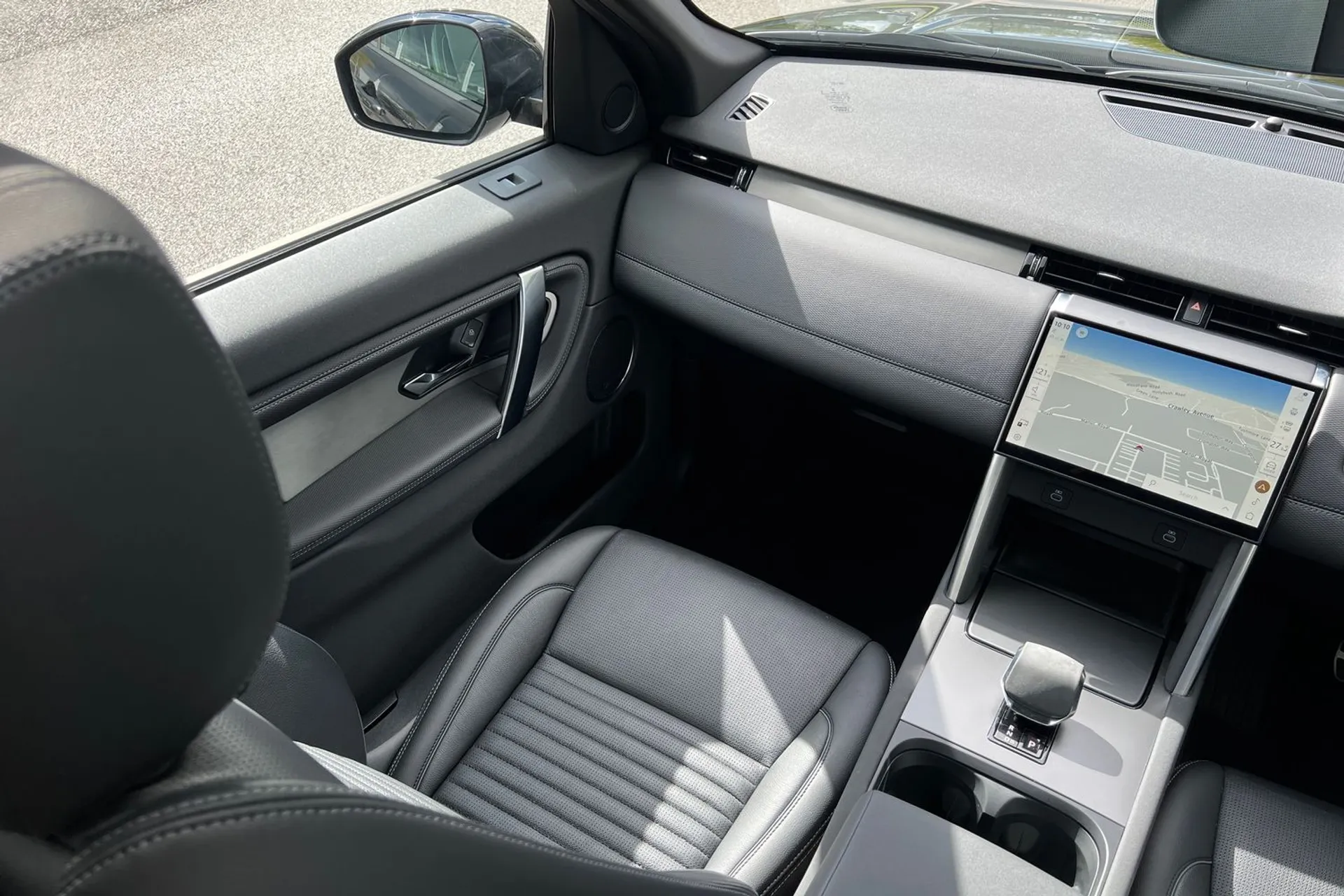 LAND ROVER DISCOVERY SPORT thumbnail image number 22