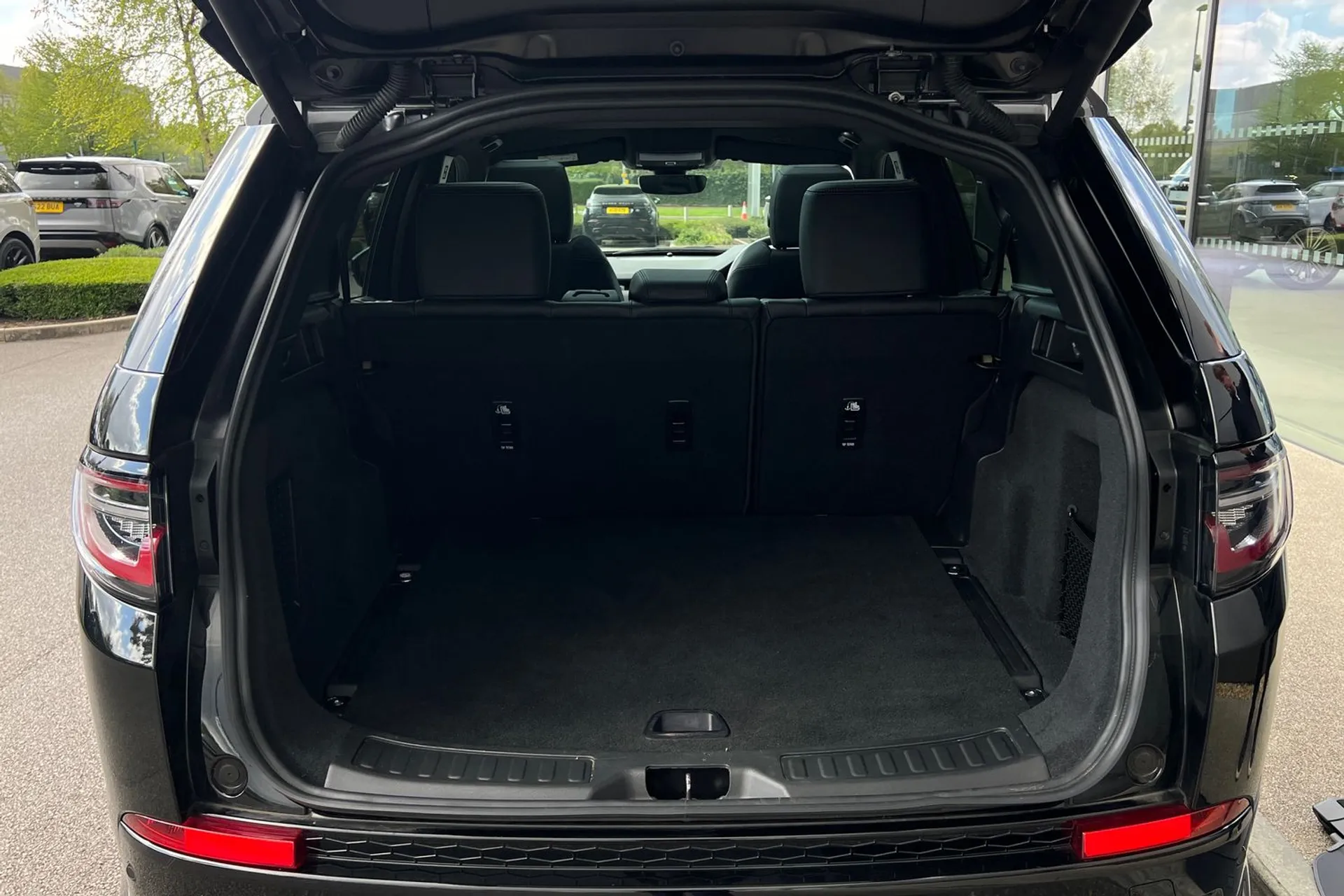 LAND ROVER DISCOVERY SPORT thumbnail image number 28