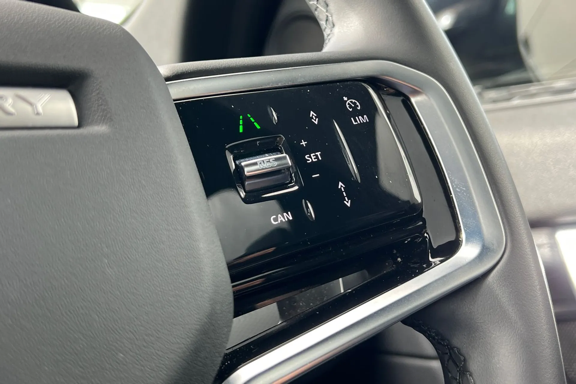 LAND ROVER DISCOVERY SPORT thumbnail image number 44