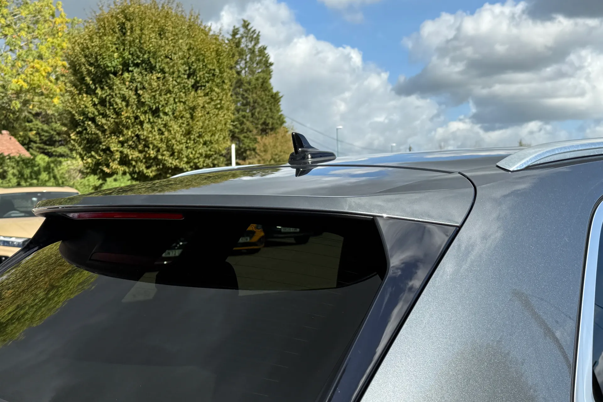 Audi Q3 thumbnail image number 48