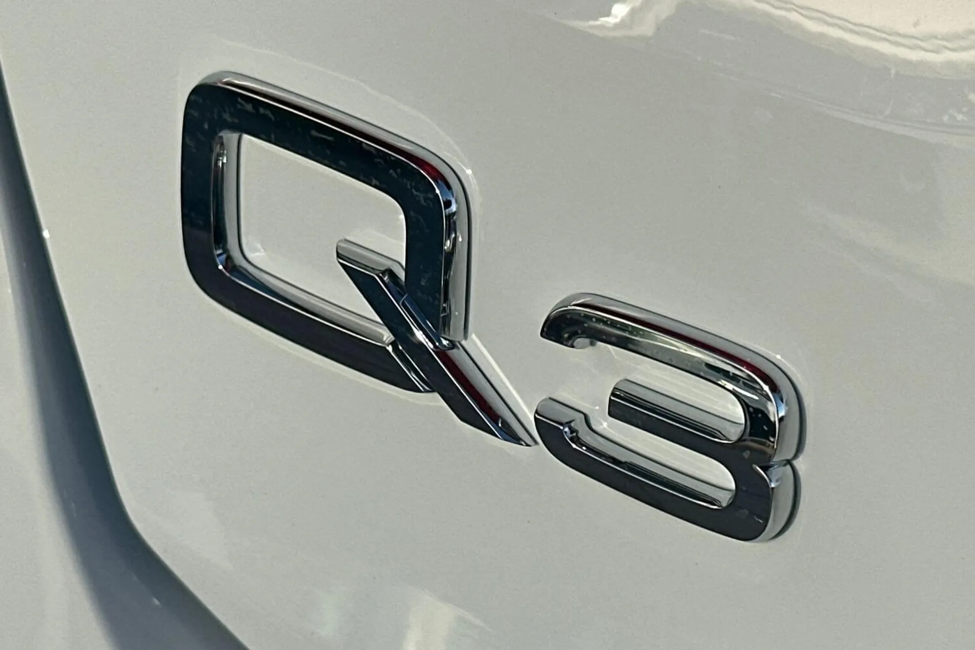 Audi Q3 thumbnail image number 53