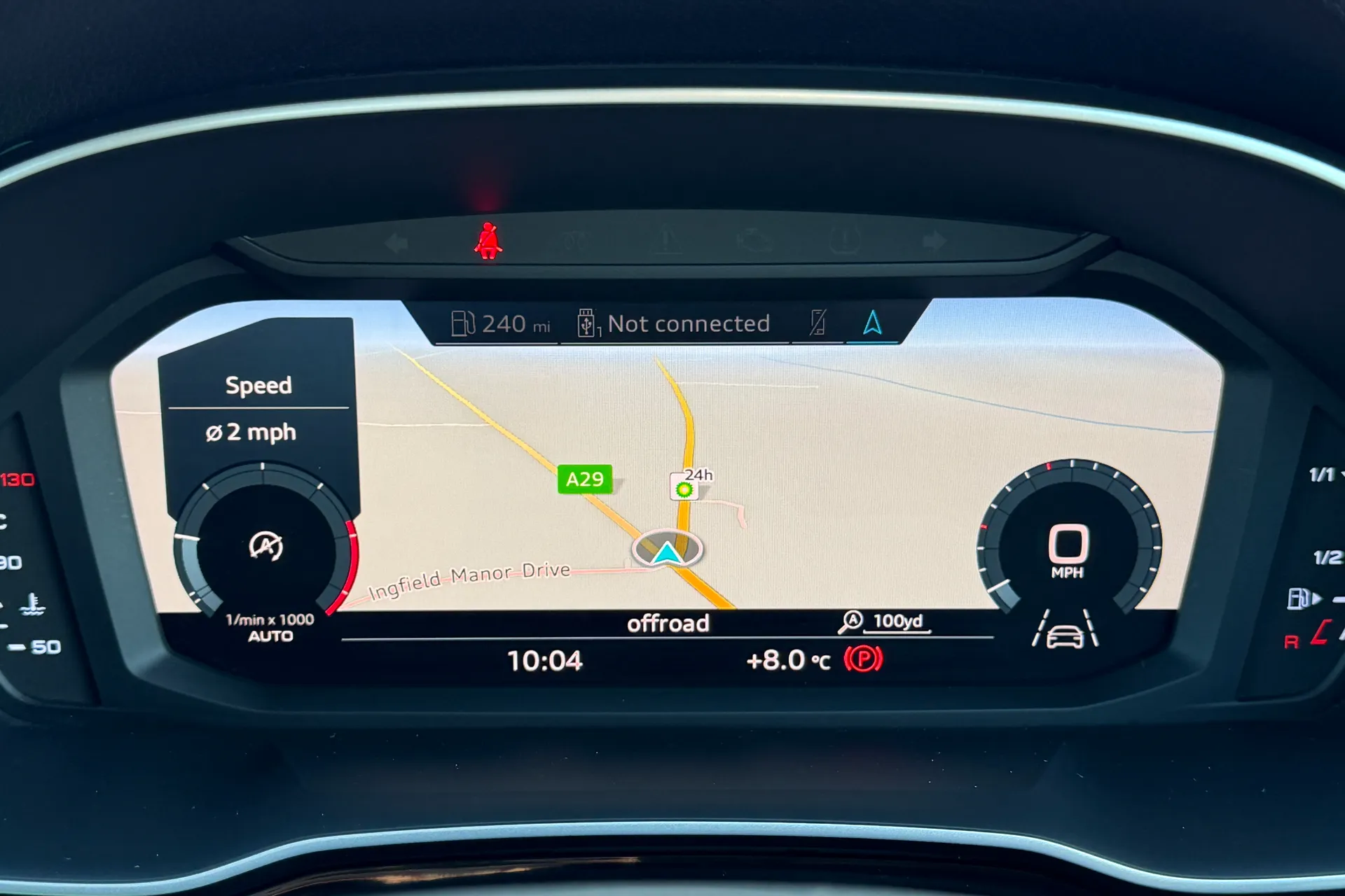 Audi Q3 thumbnail image number 11