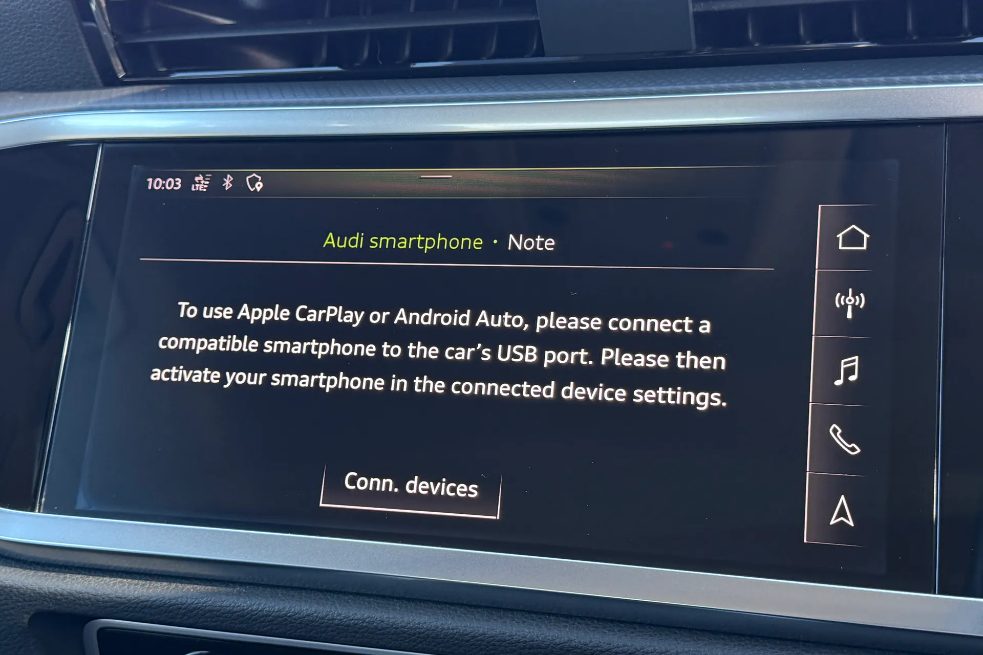 Audi Q3 thumbnail image number 9