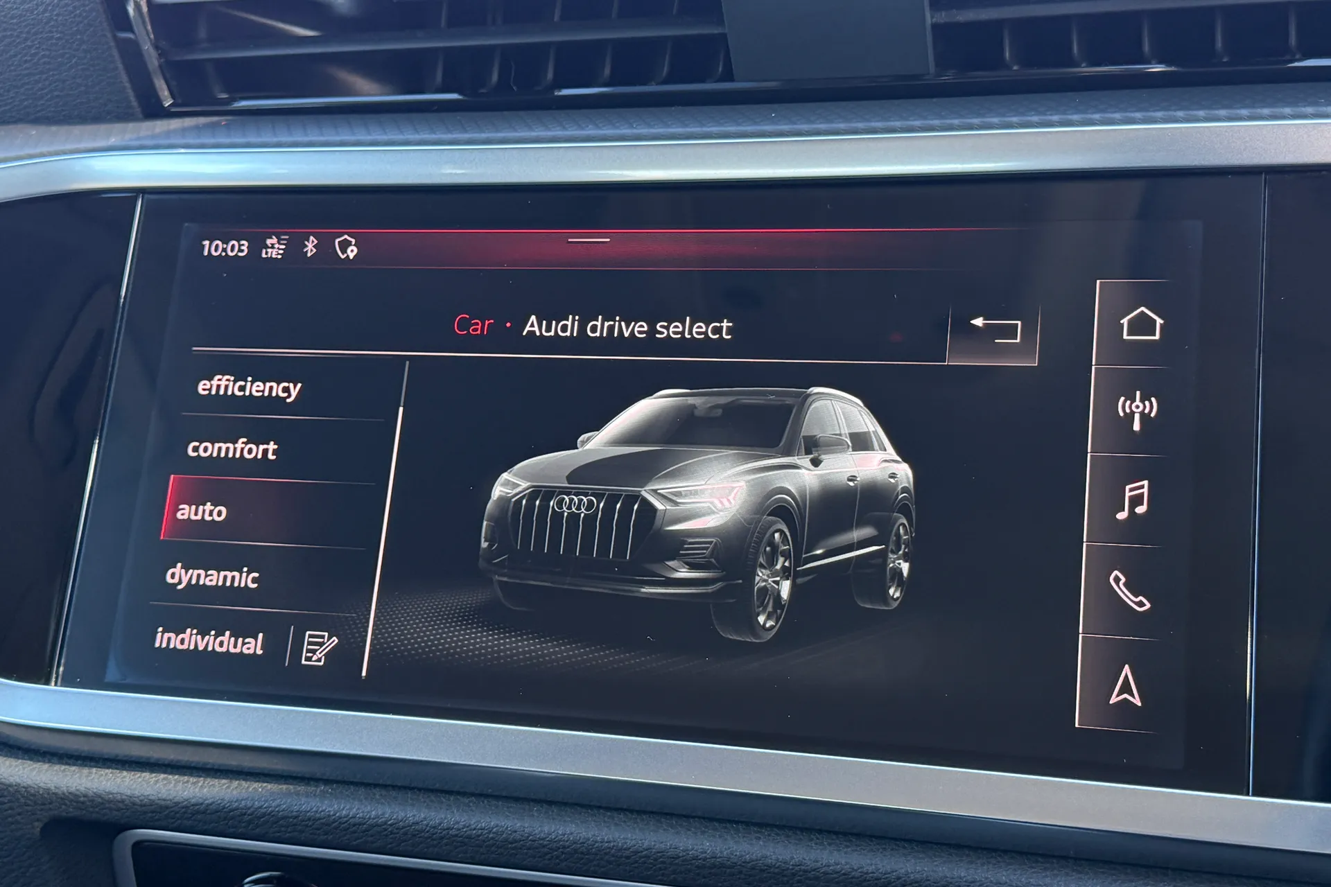 Audi Q3 thumbnail image number 7