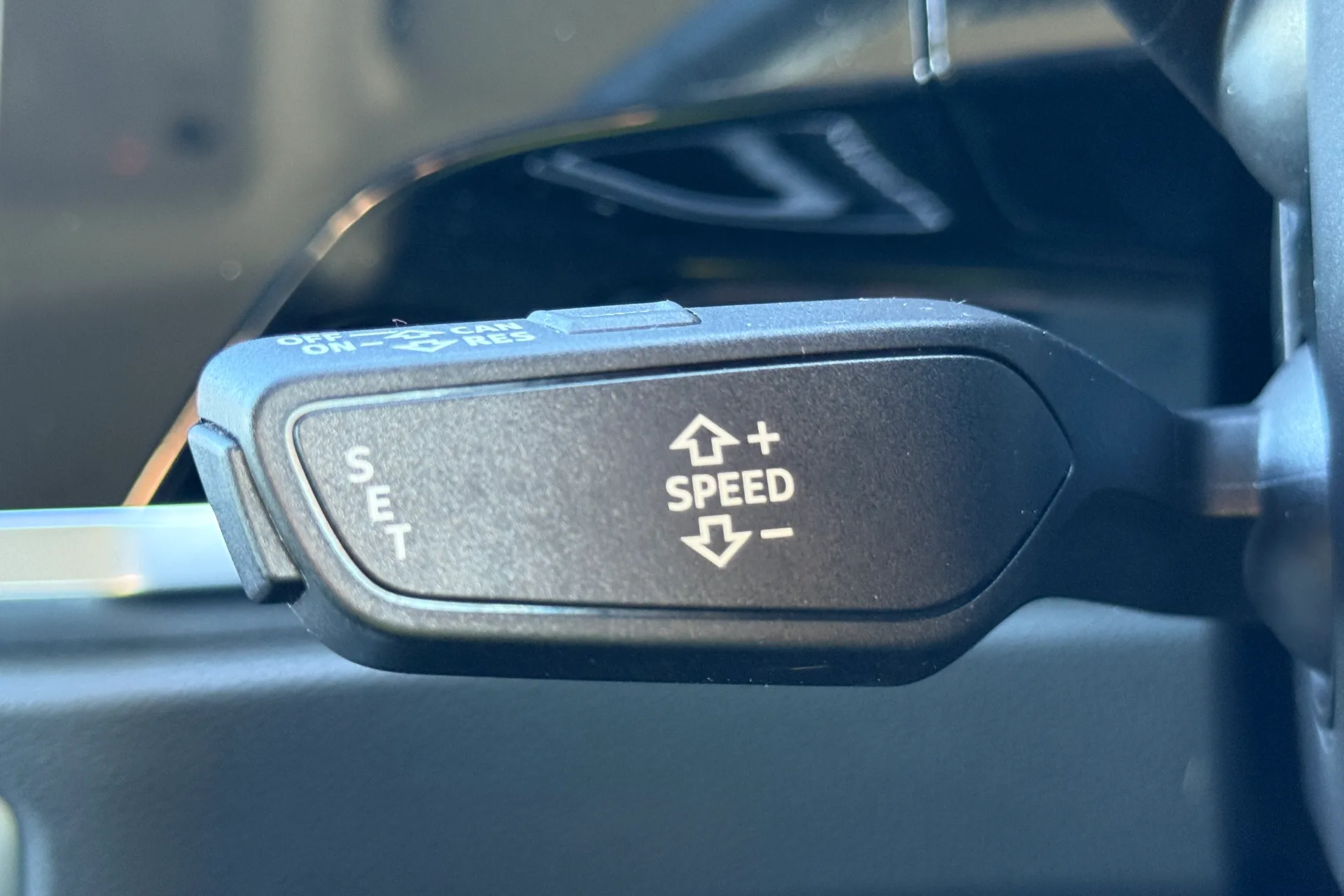 Audi Q3 thumbnail image number 13