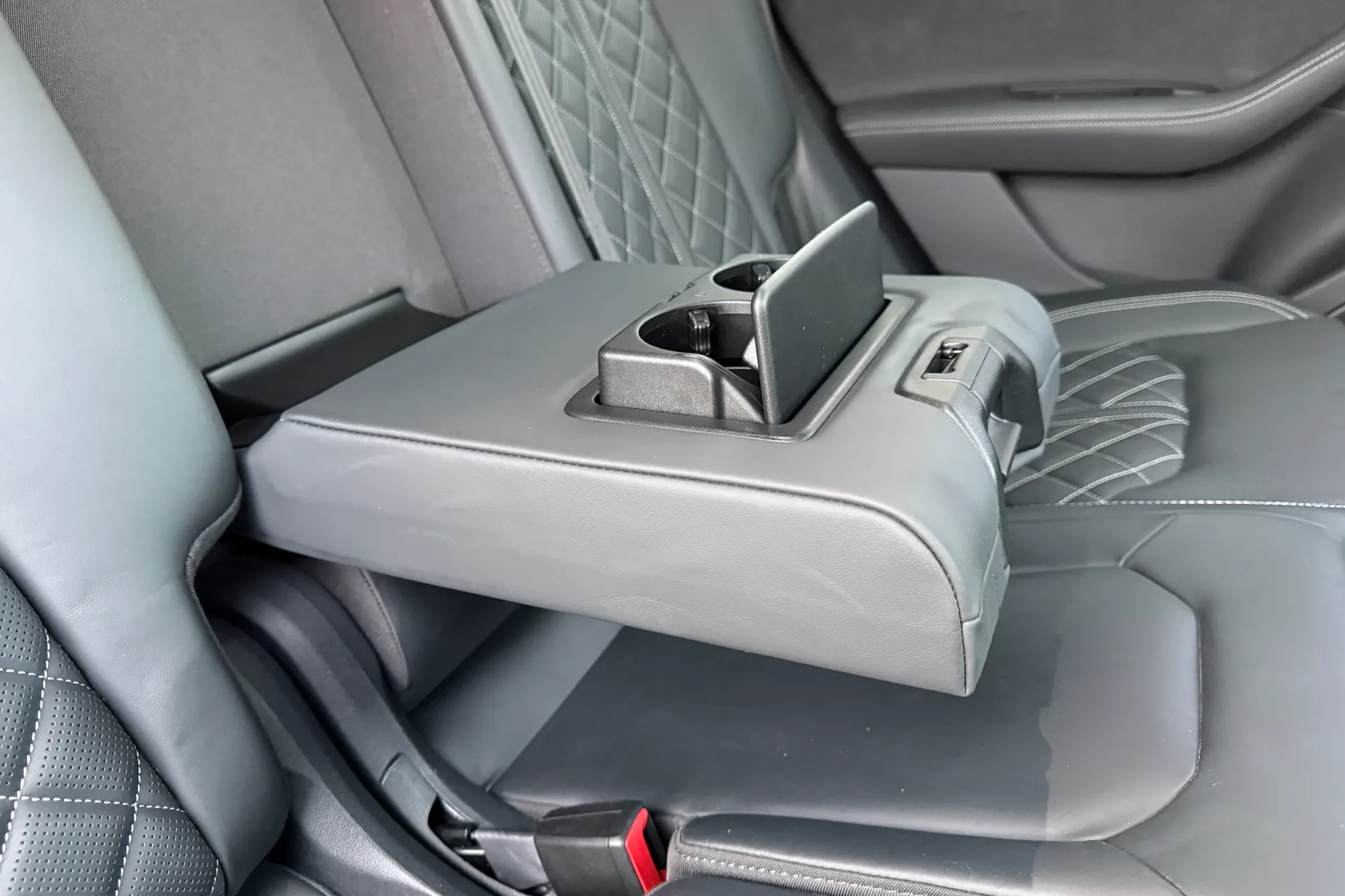 Audi Q8 thumbnail image number 55