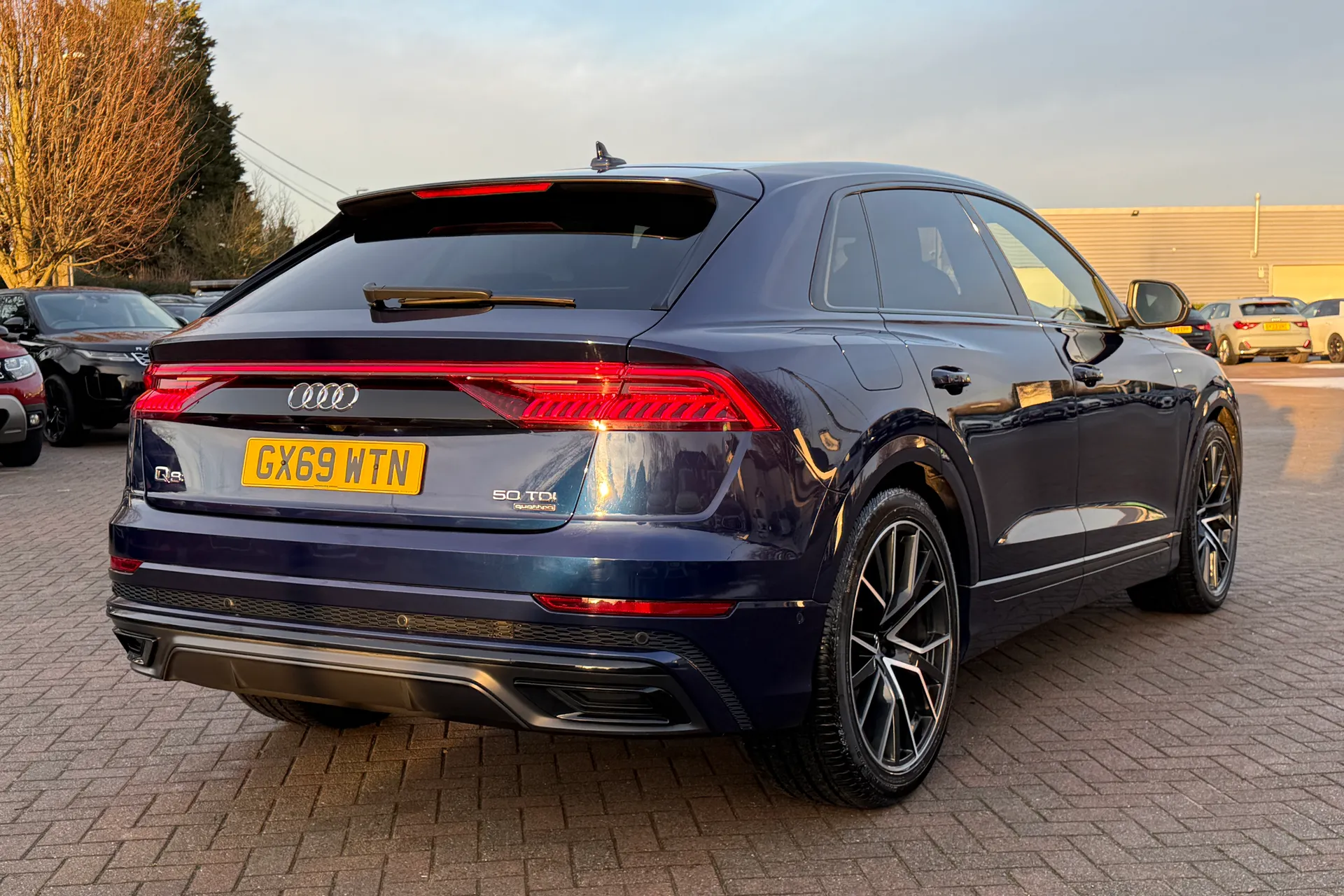 Audi Q8 thumbnail image number 41