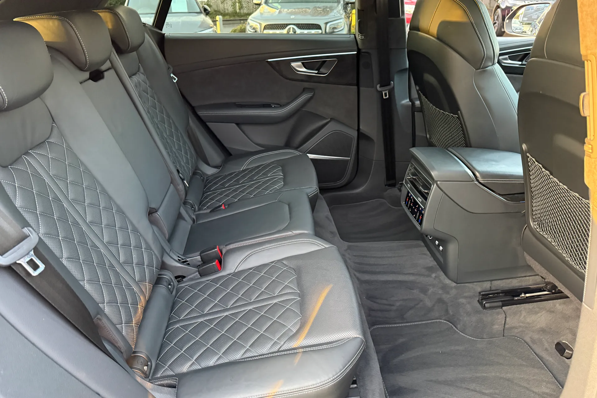 Audi Q8 thumbnail image number 54