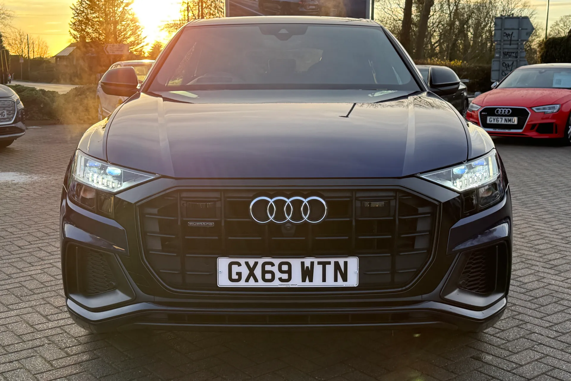 Audi Q8 thumbnail image number 31