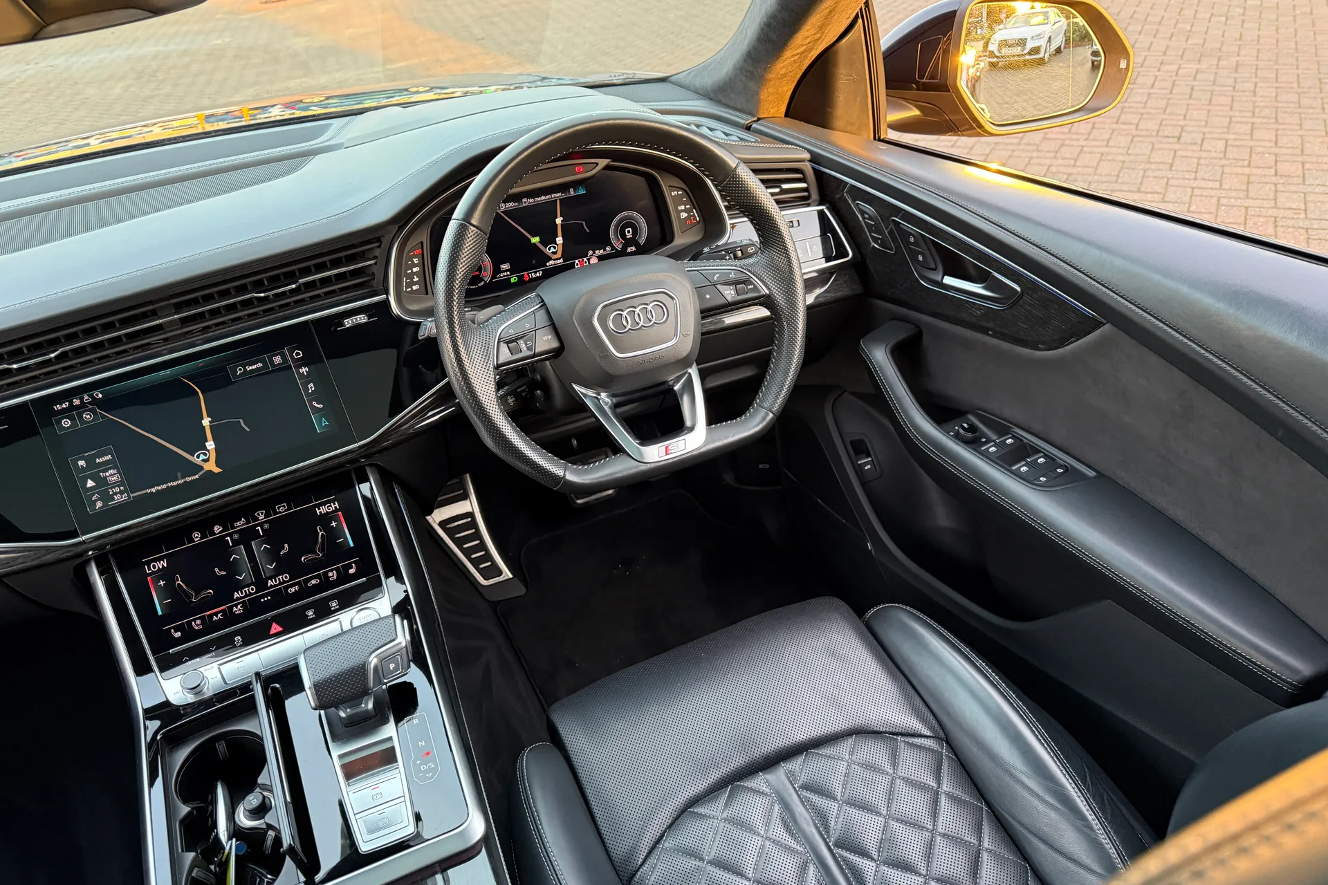 Audi Q8 thumbnail image number 51