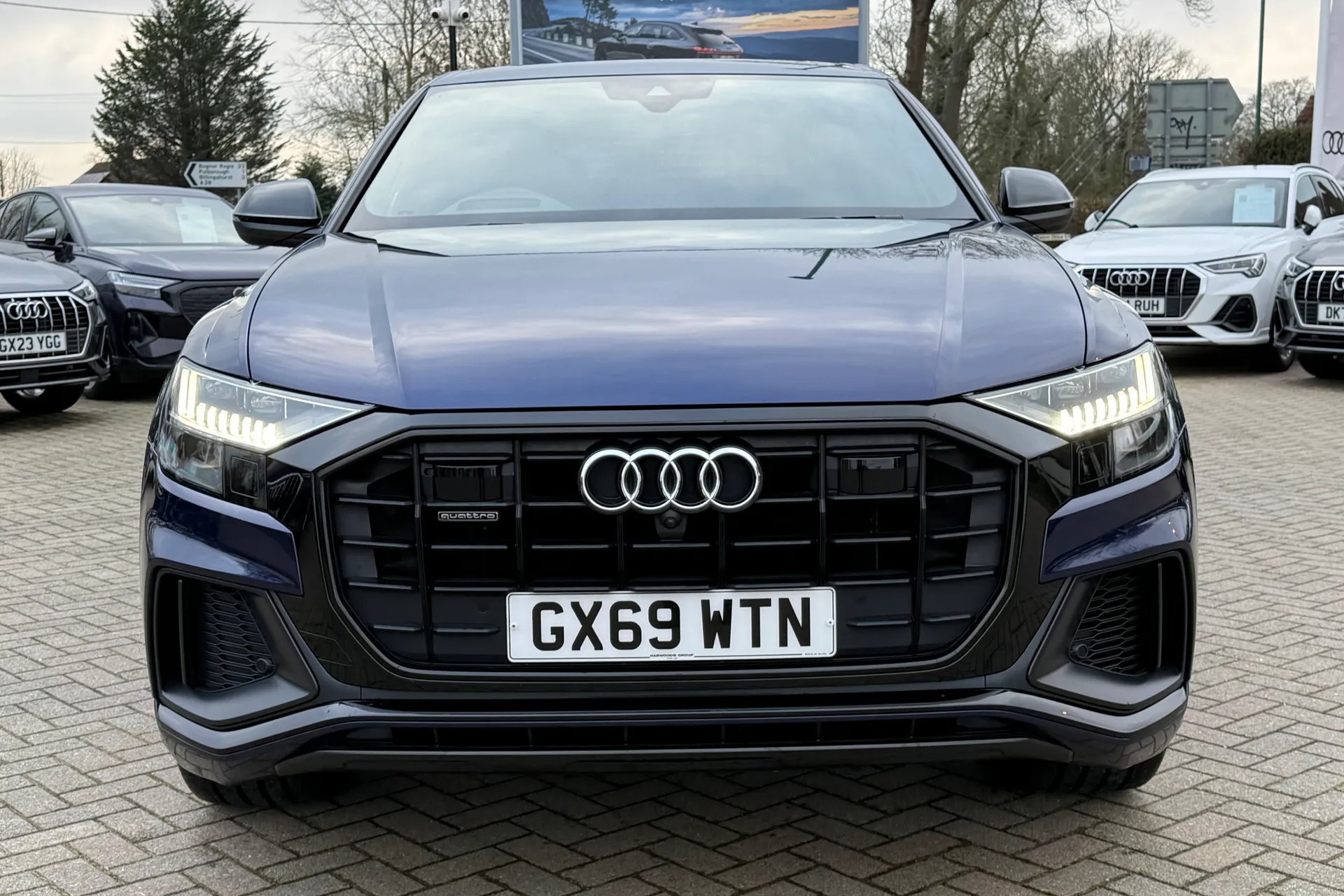Audi Q8 thumbnail image number 31