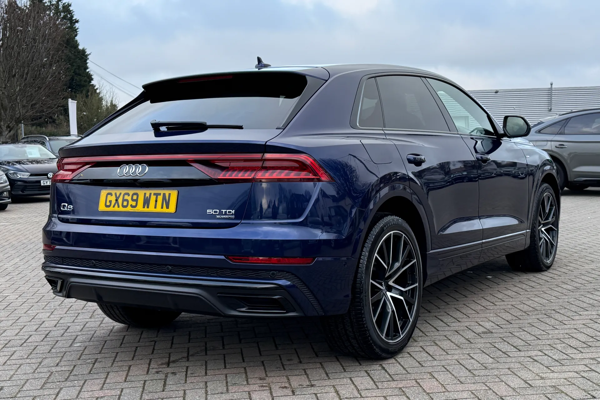 Audi Q8 thumbnail image number 42